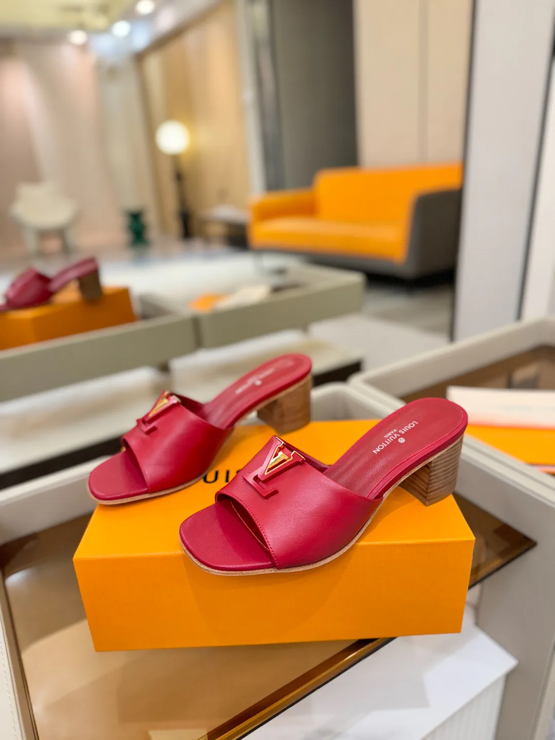 Босоножки Женские Louis Vuitton 9865298