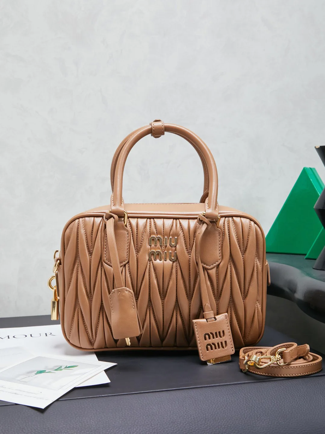 Классические Сумки Женские Miu Miu 11402761