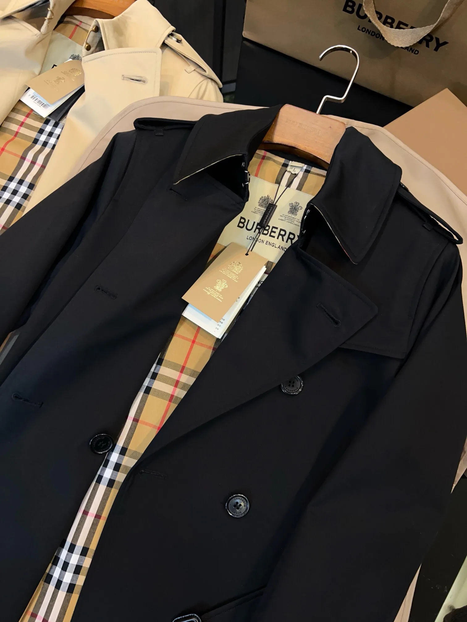 Тренчи Женские Burberry 18145402