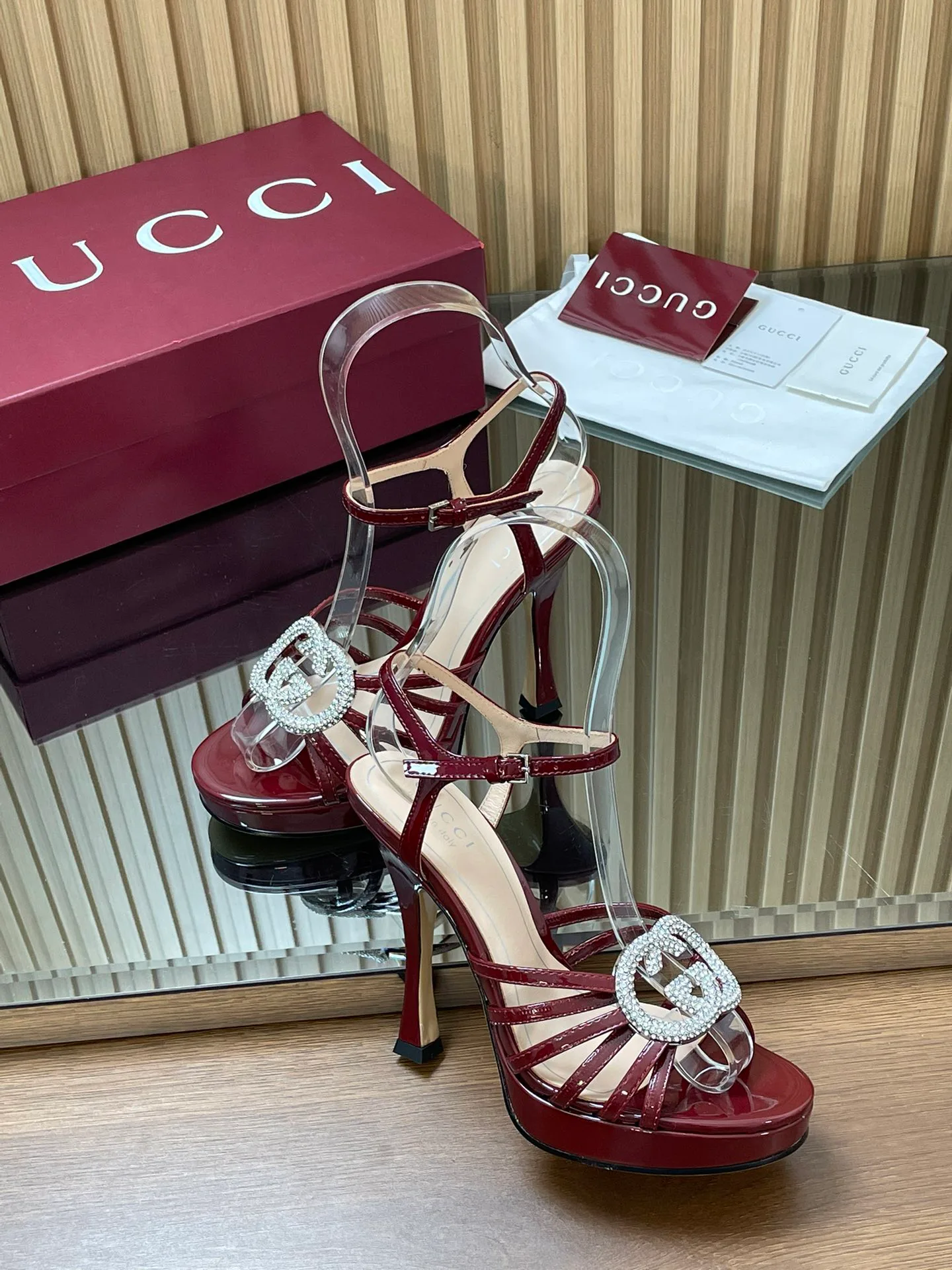 Босоножки Женские Gucci 5086423