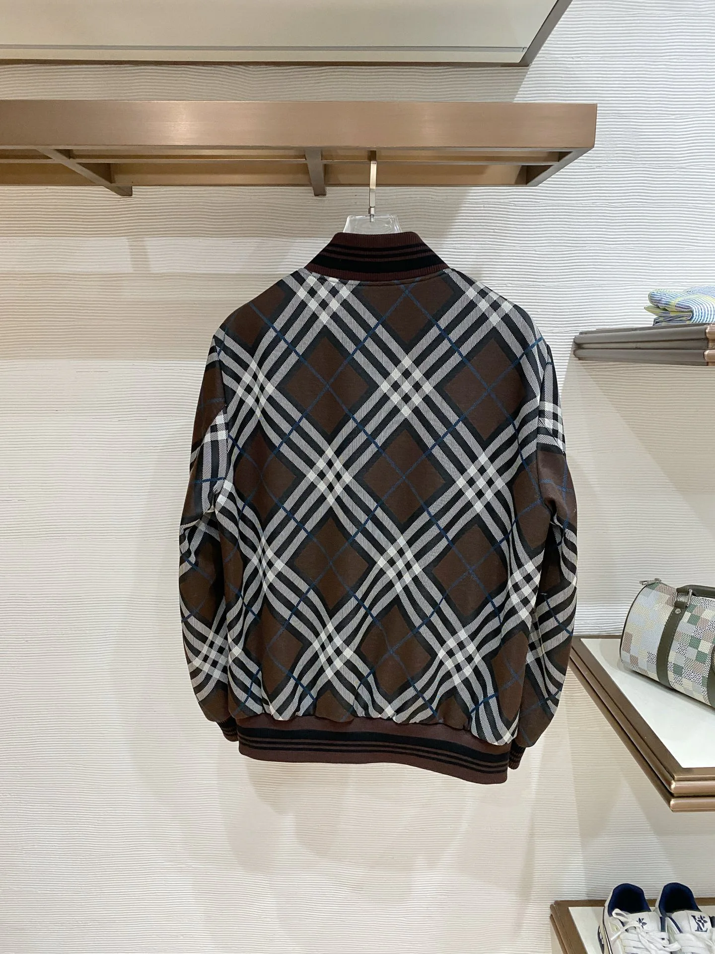 Куртки И Пуховики Мужские Burberry 4765067