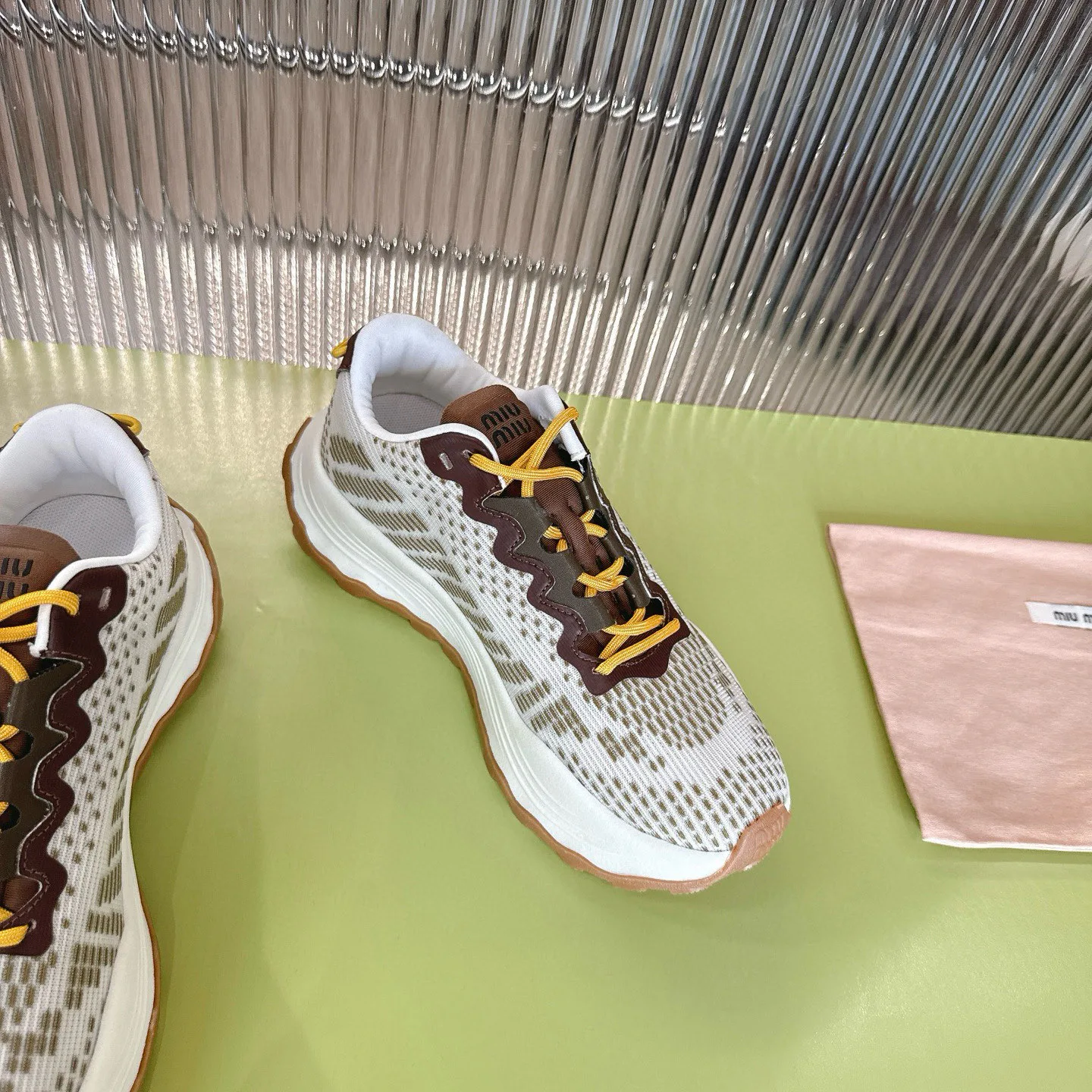 Кроссовки Женские Miu Miu 109603