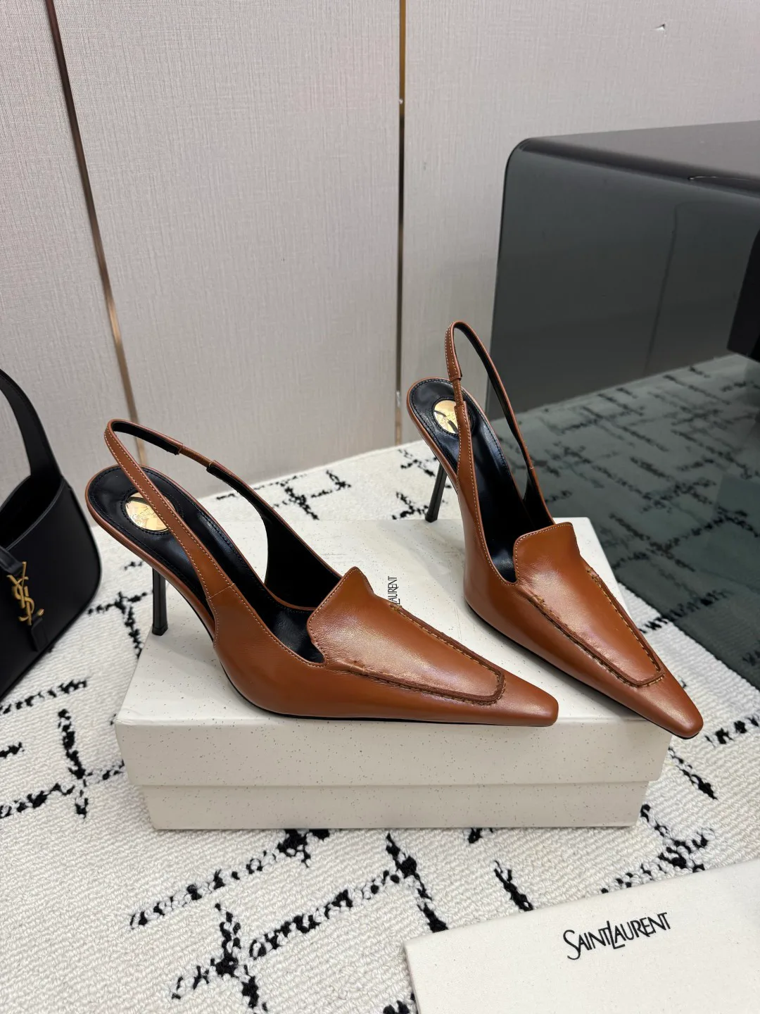 Туфли Женские Saint Laurent 18237762