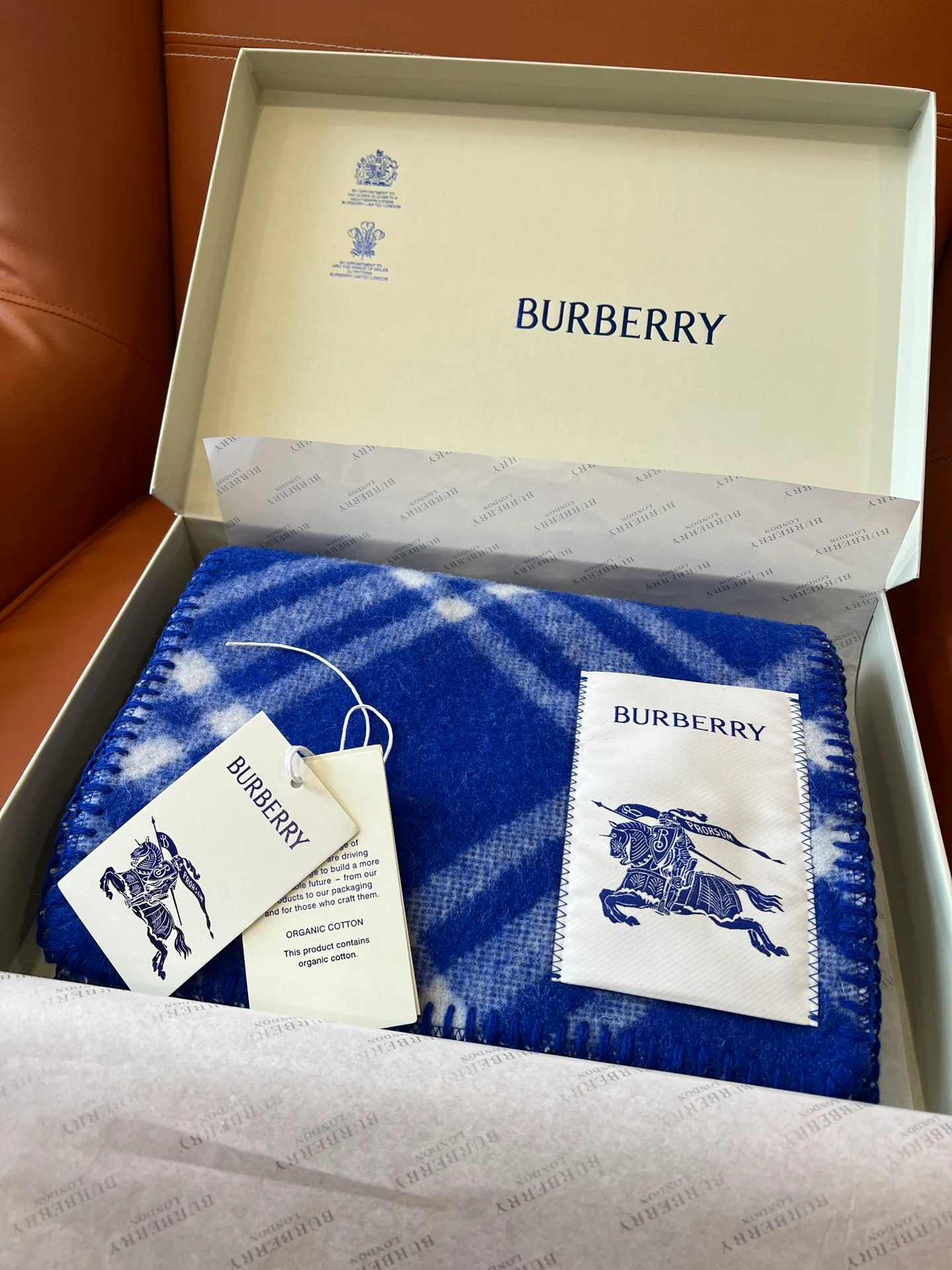 Шарфы Burberry 4518654