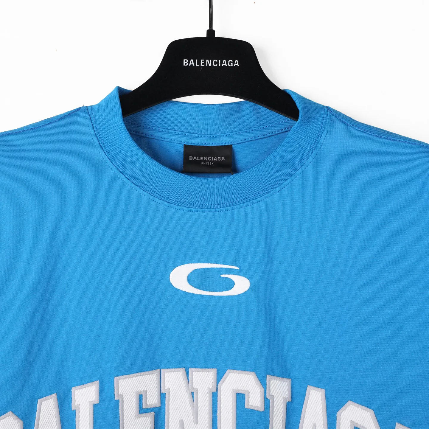 Футболки Женские Balenciaga 18190799