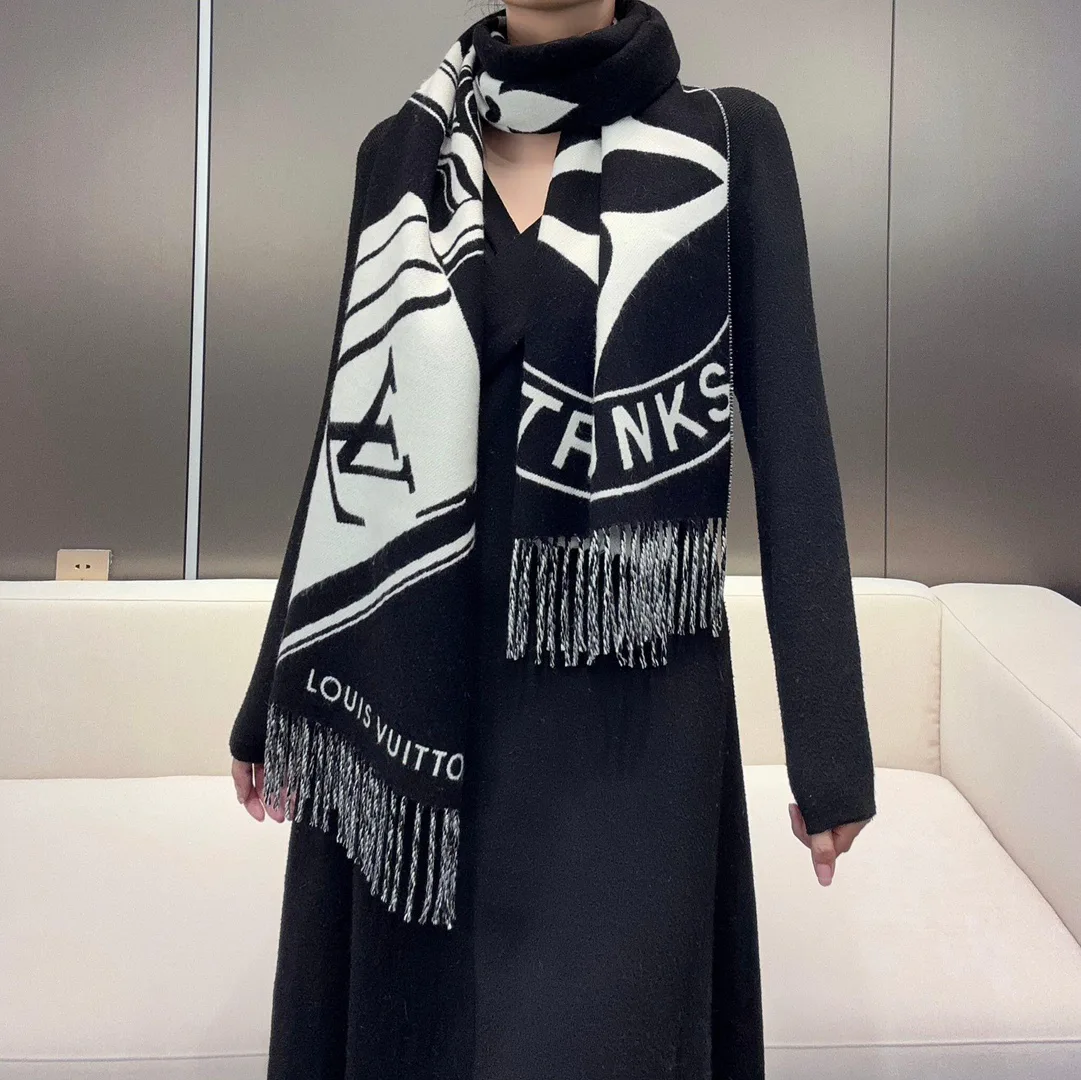 Шарфы Louis Vuitton 4015