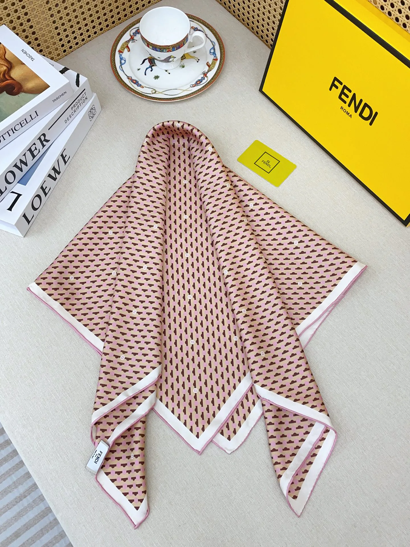Платки Fendi 11362401