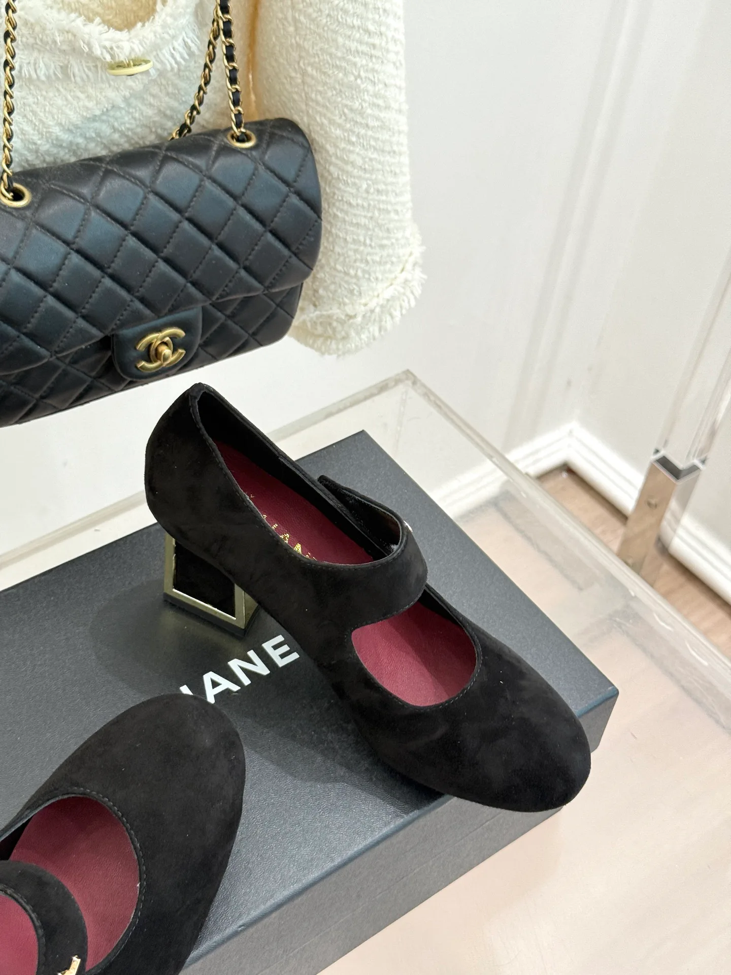 Туфли Женские Chanel 18092666