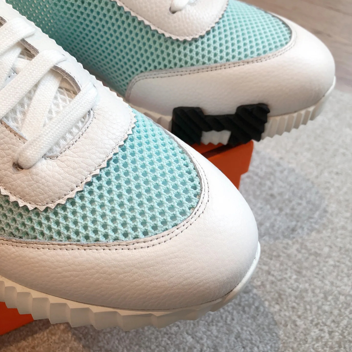 Кроссовки Женские Hermes 1154433