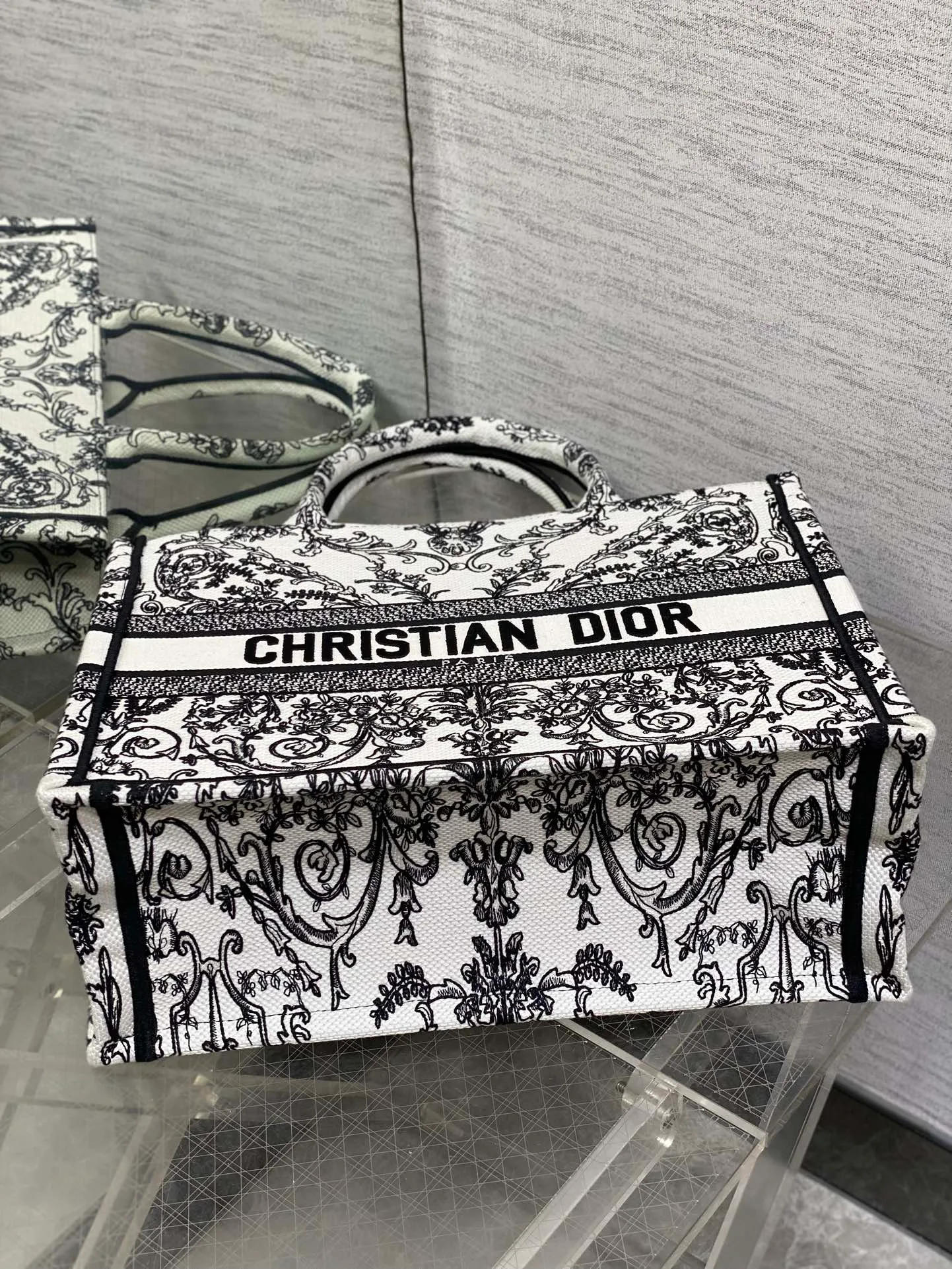 Классические Сумки Женские Christian Dior 11224060