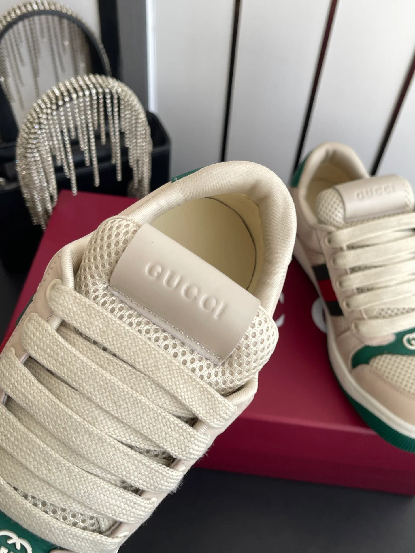 Кроссовки Женские Gucci 18582909