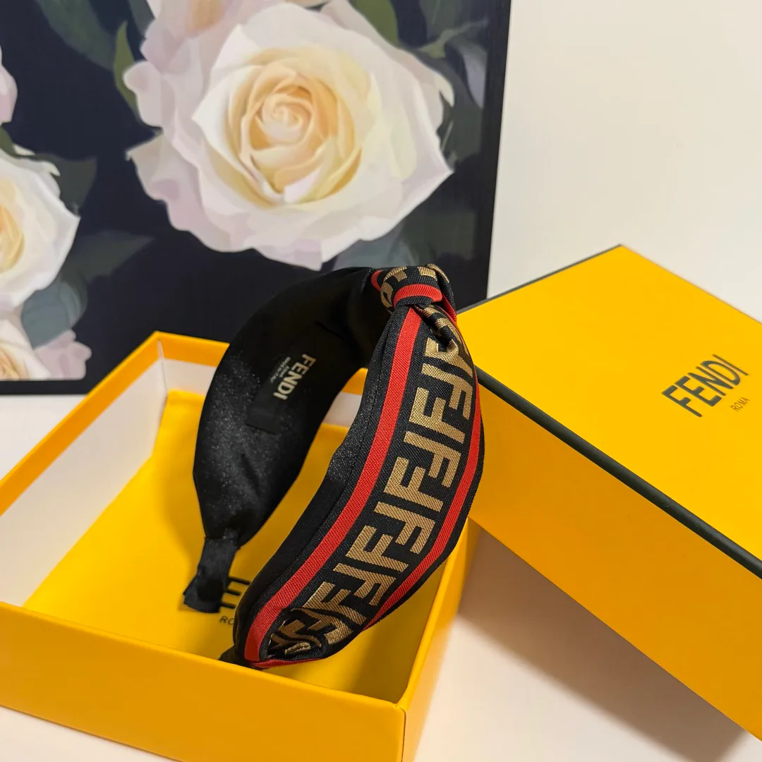 Головные Уборы Fendi 11469174