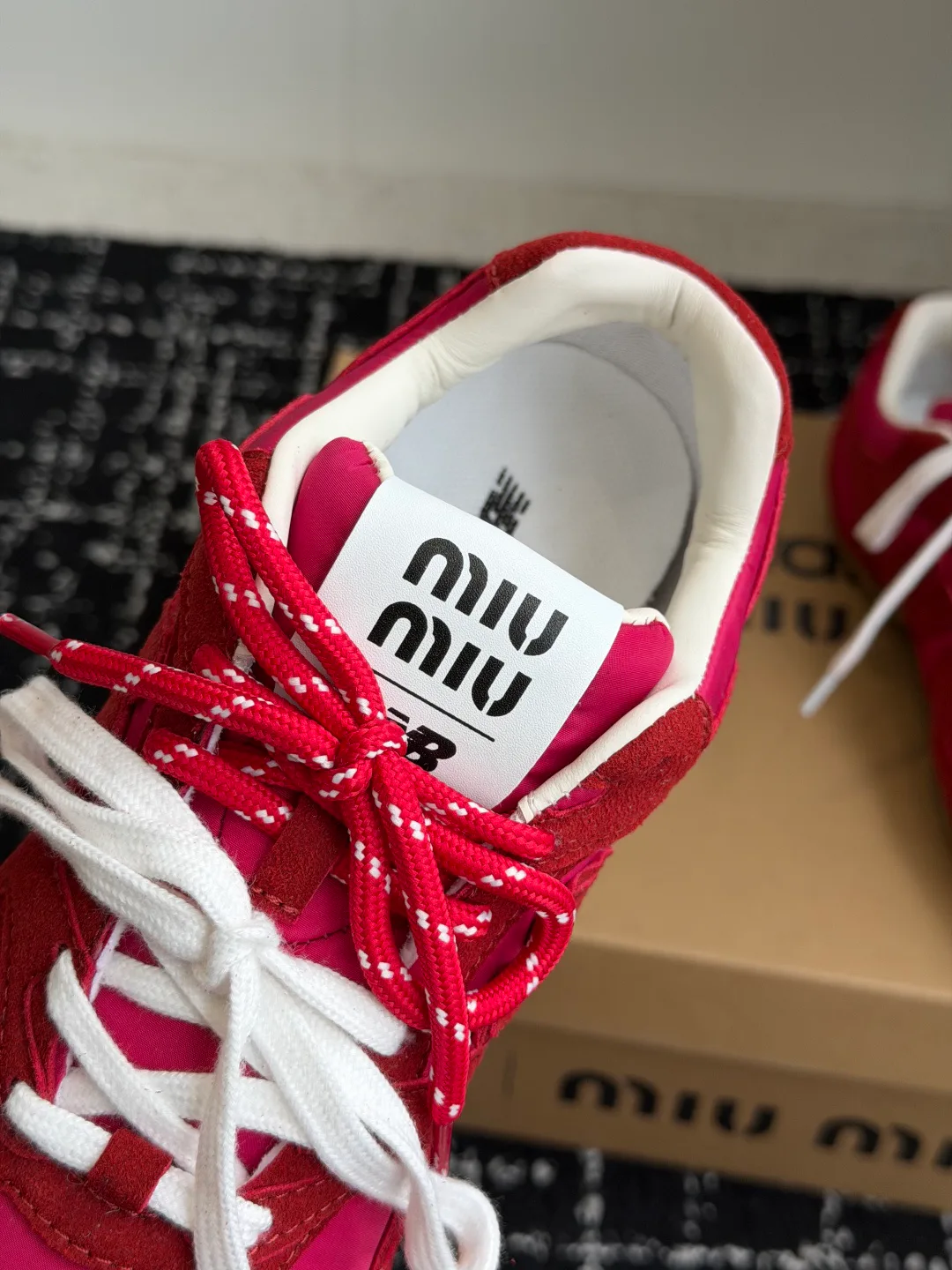 Кроссовки Женские Miu Miu 17240755