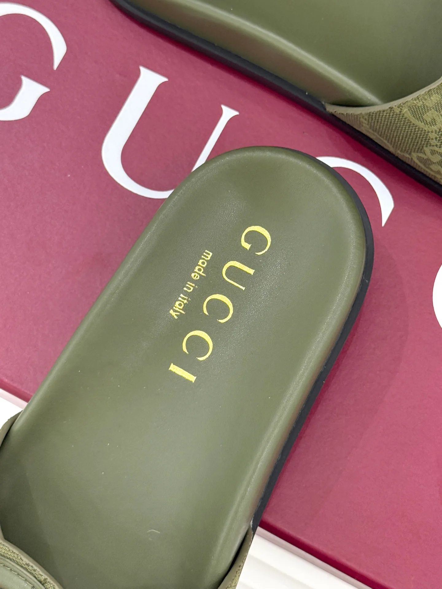 Шлепанцы Женские Gucci 4761376