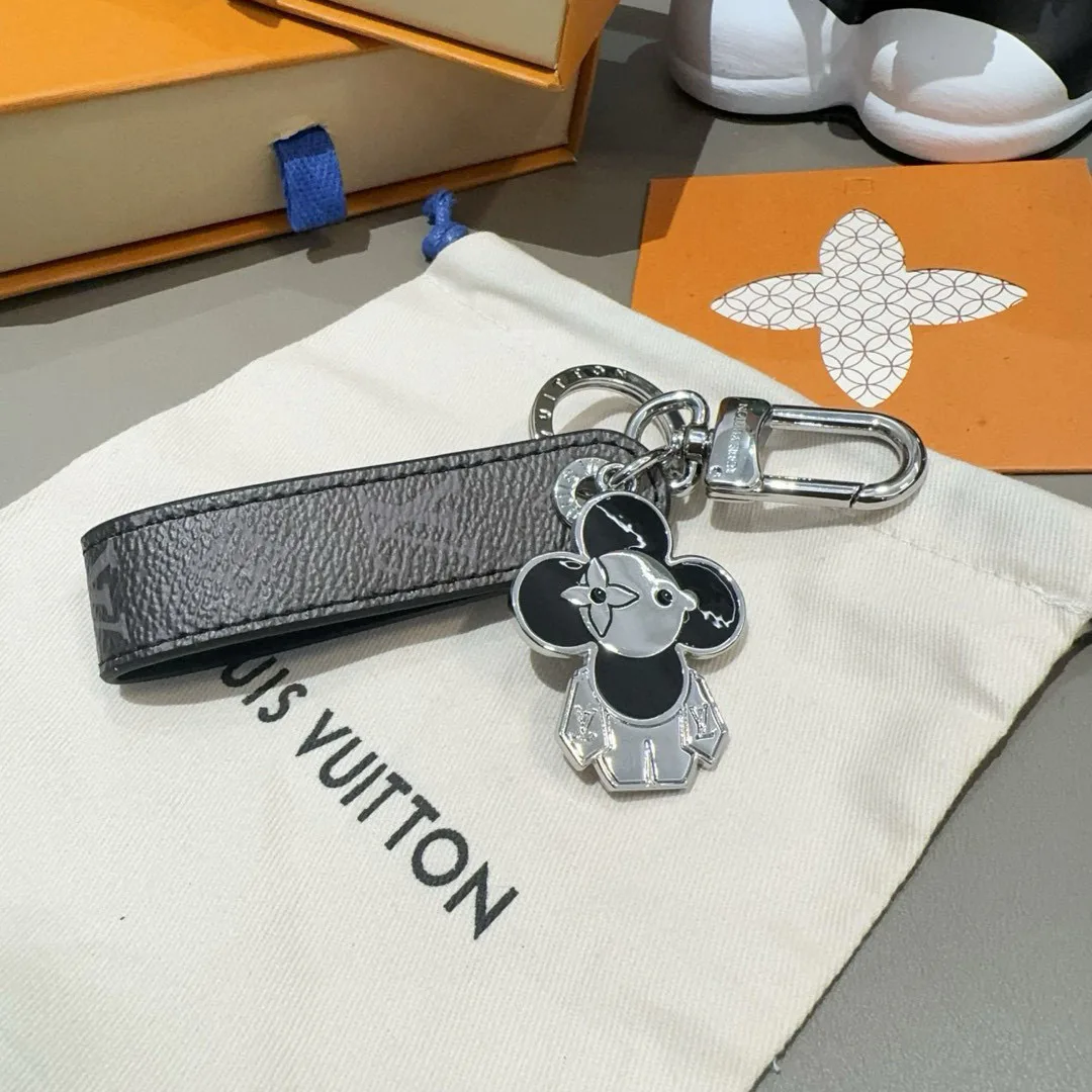 Ключницы Louis Vuitton 822796
