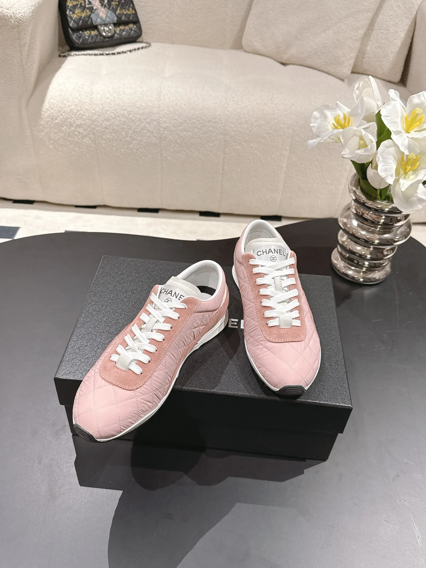 Кроссовки Женские Chanel 11566017