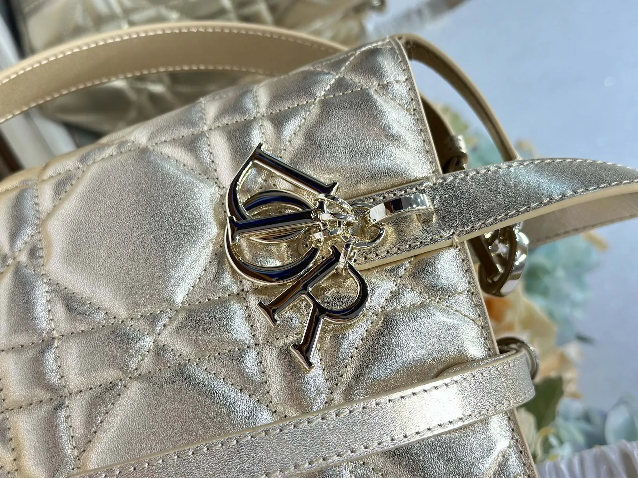 Классические Сумки Женские Christian Dior 2274667