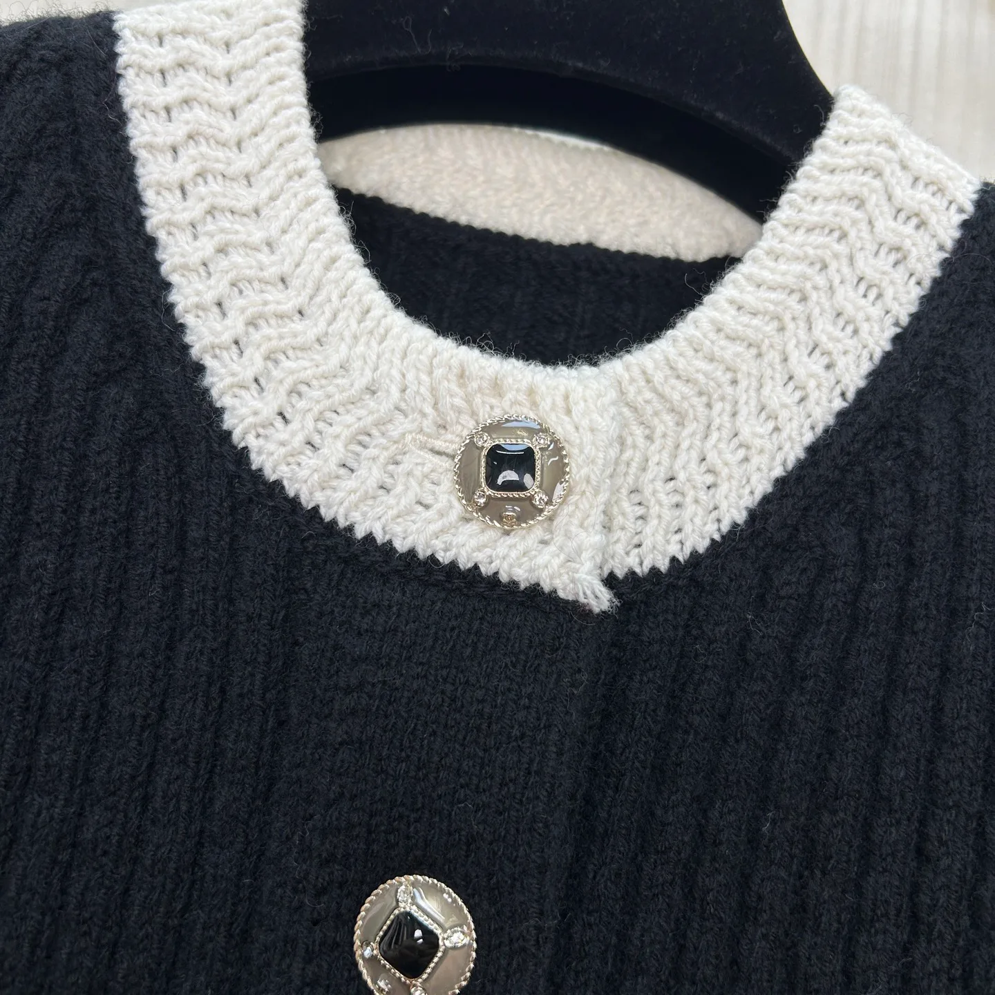 Джемперы И Свитеры Женские Chanel 1593786