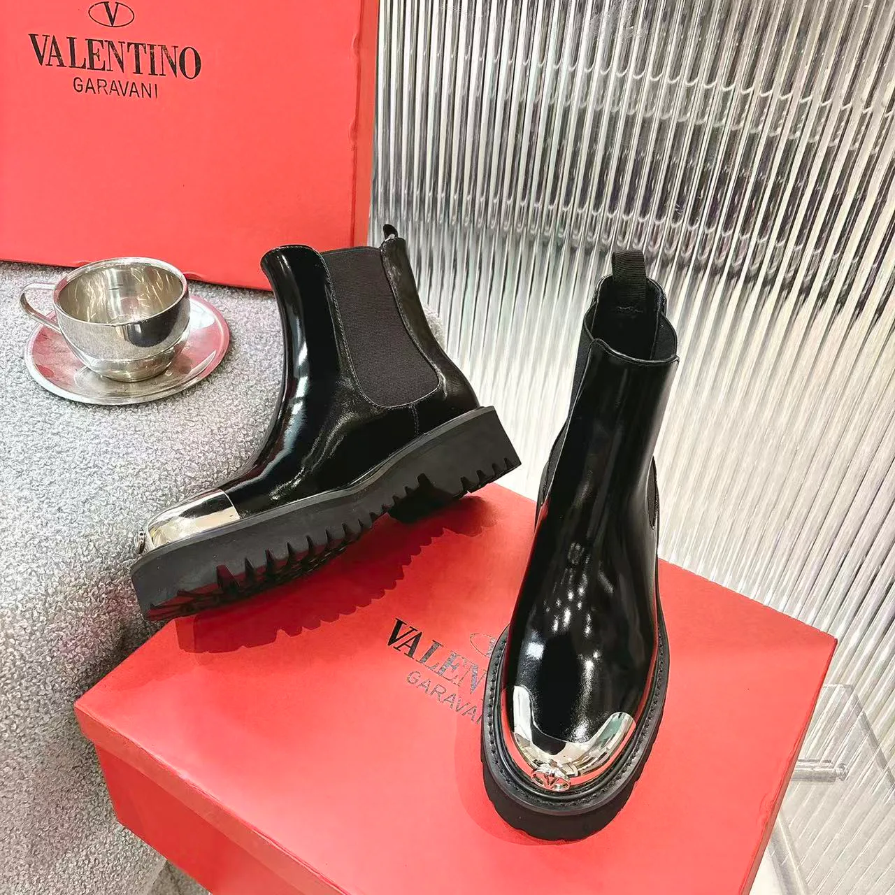 Ботинки Женские Valentino 655621