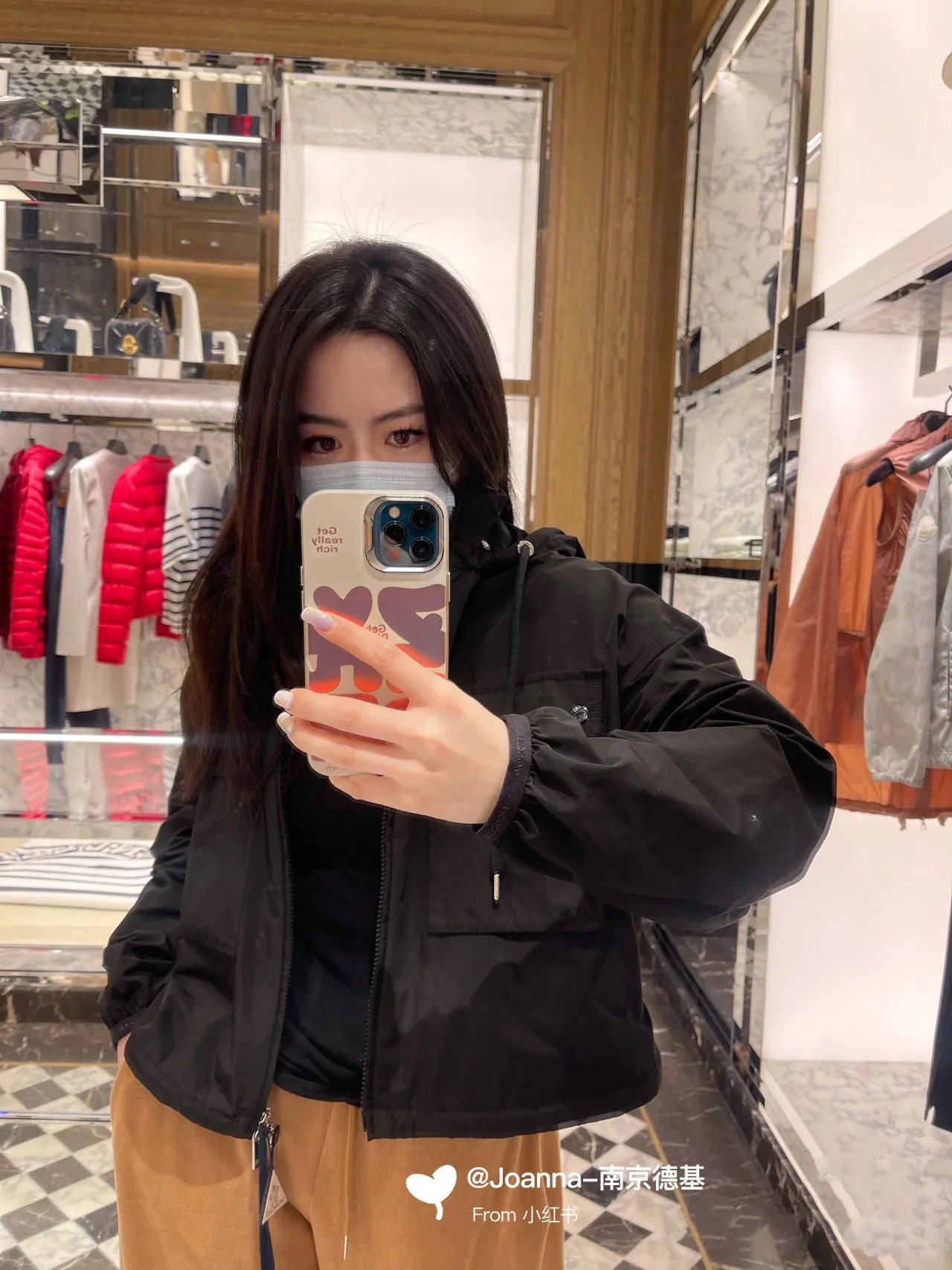 Куртки И Пуховики Женские Moncler 18401518