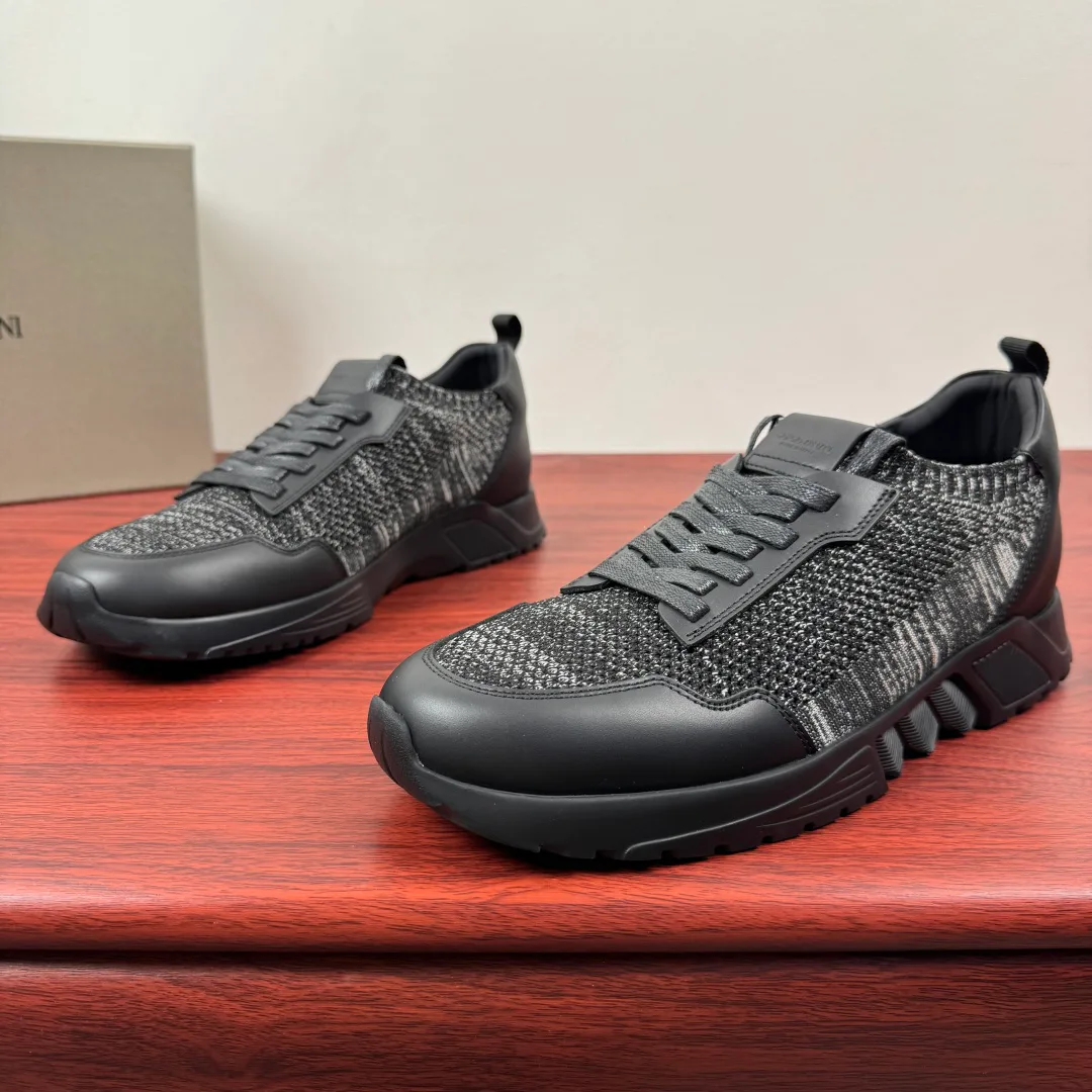 Кроссовки Мужские Armani 11917315