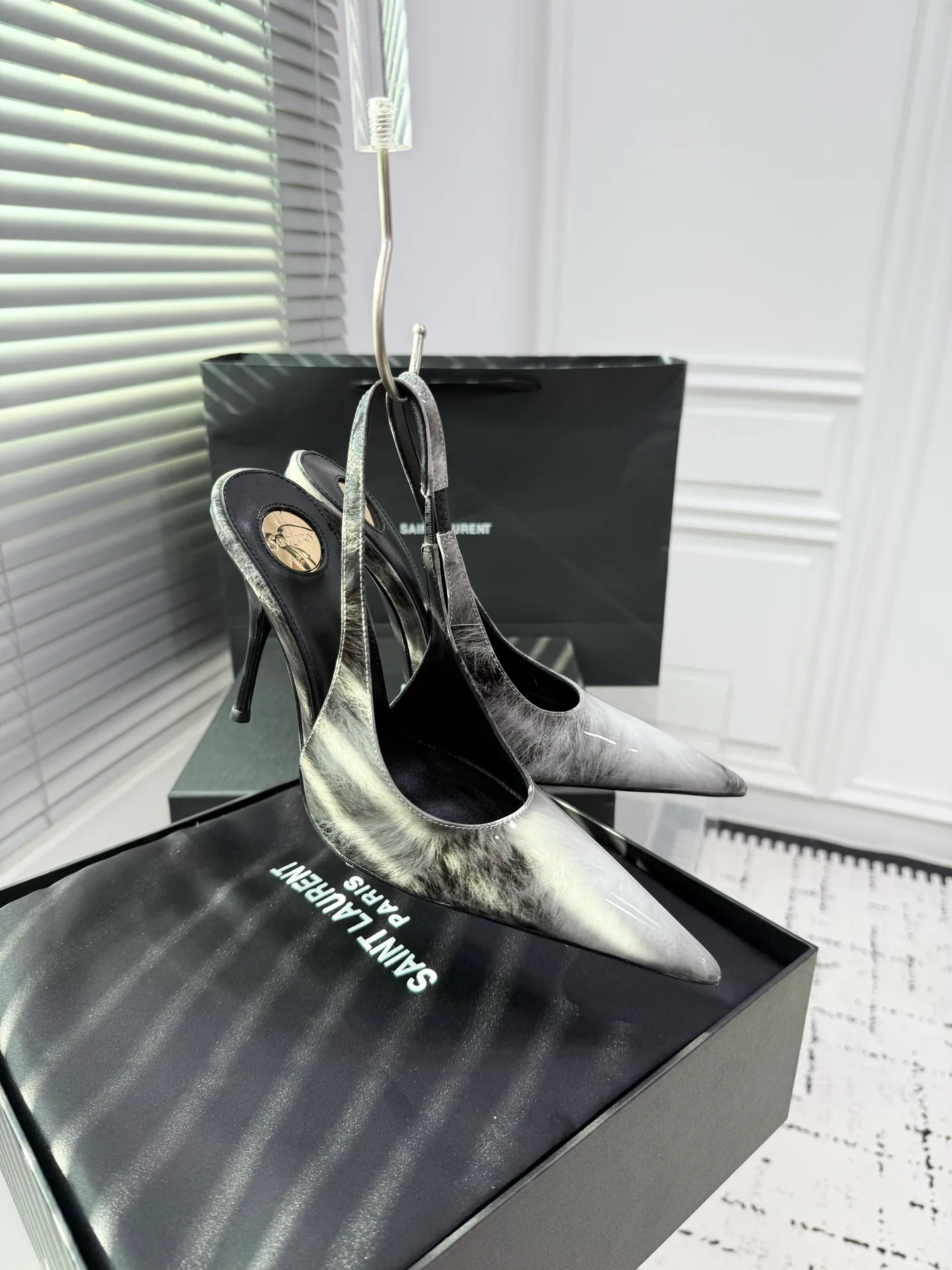 Туфли Женские Saint Laurent 355825