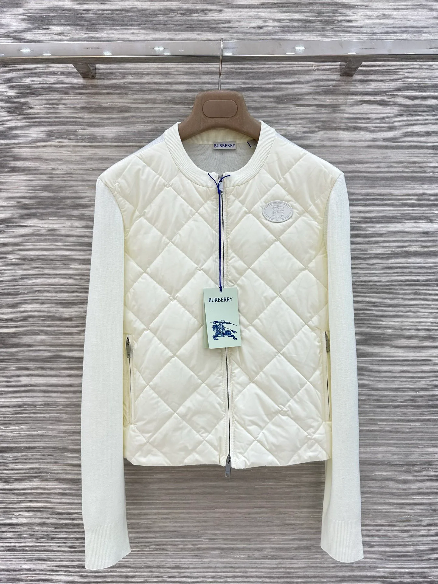 Куртки И Пуховики Женские Burberry 18237255