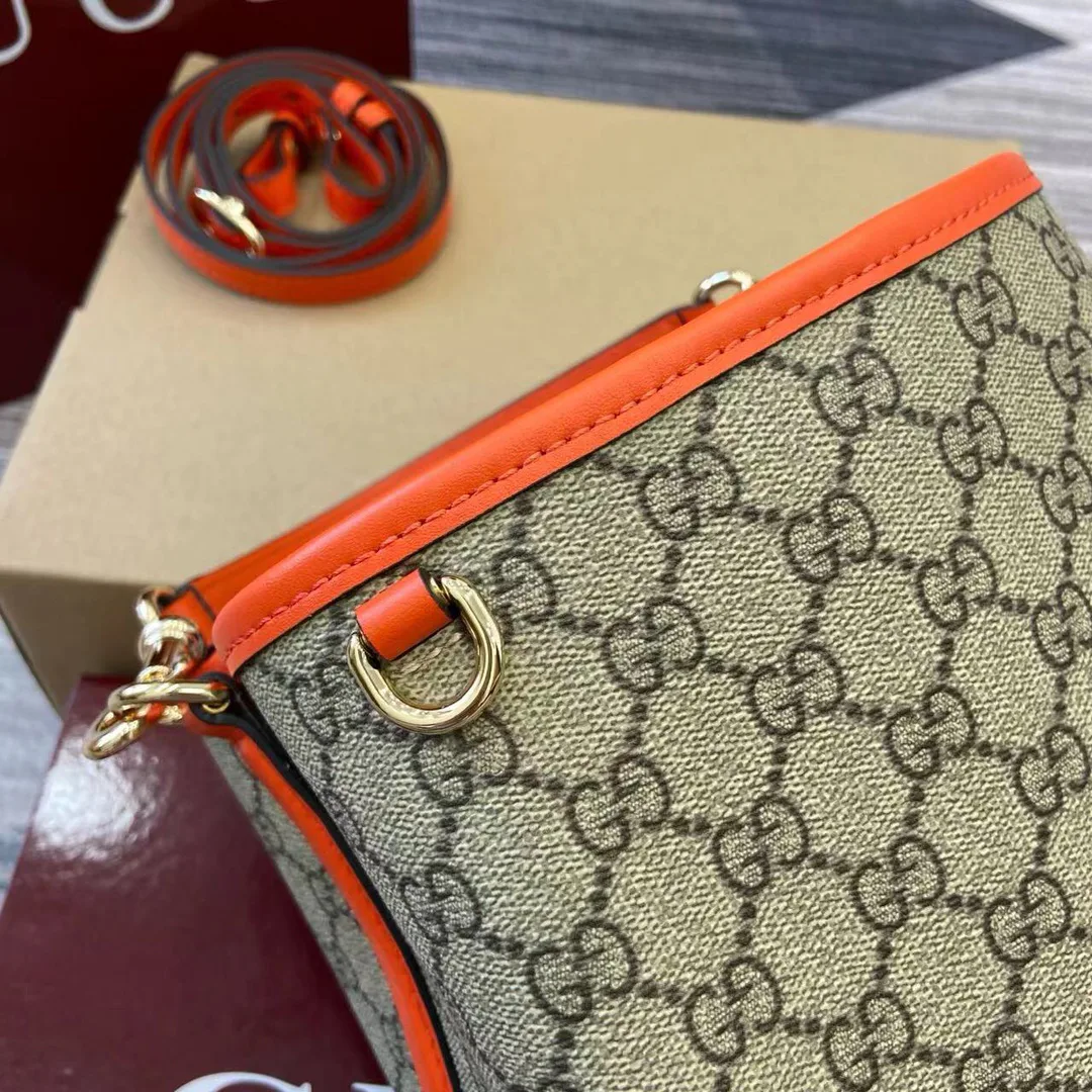 Классические Сумки Женские Gucci 11394902