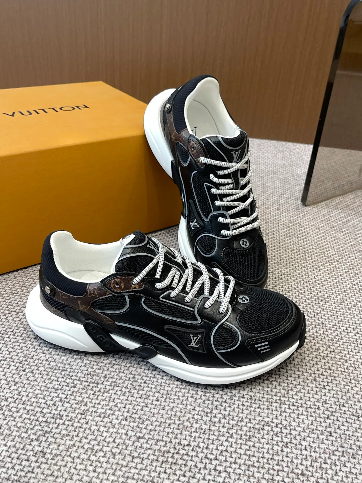 Кроссовки Женские Louis Vuitton 29941