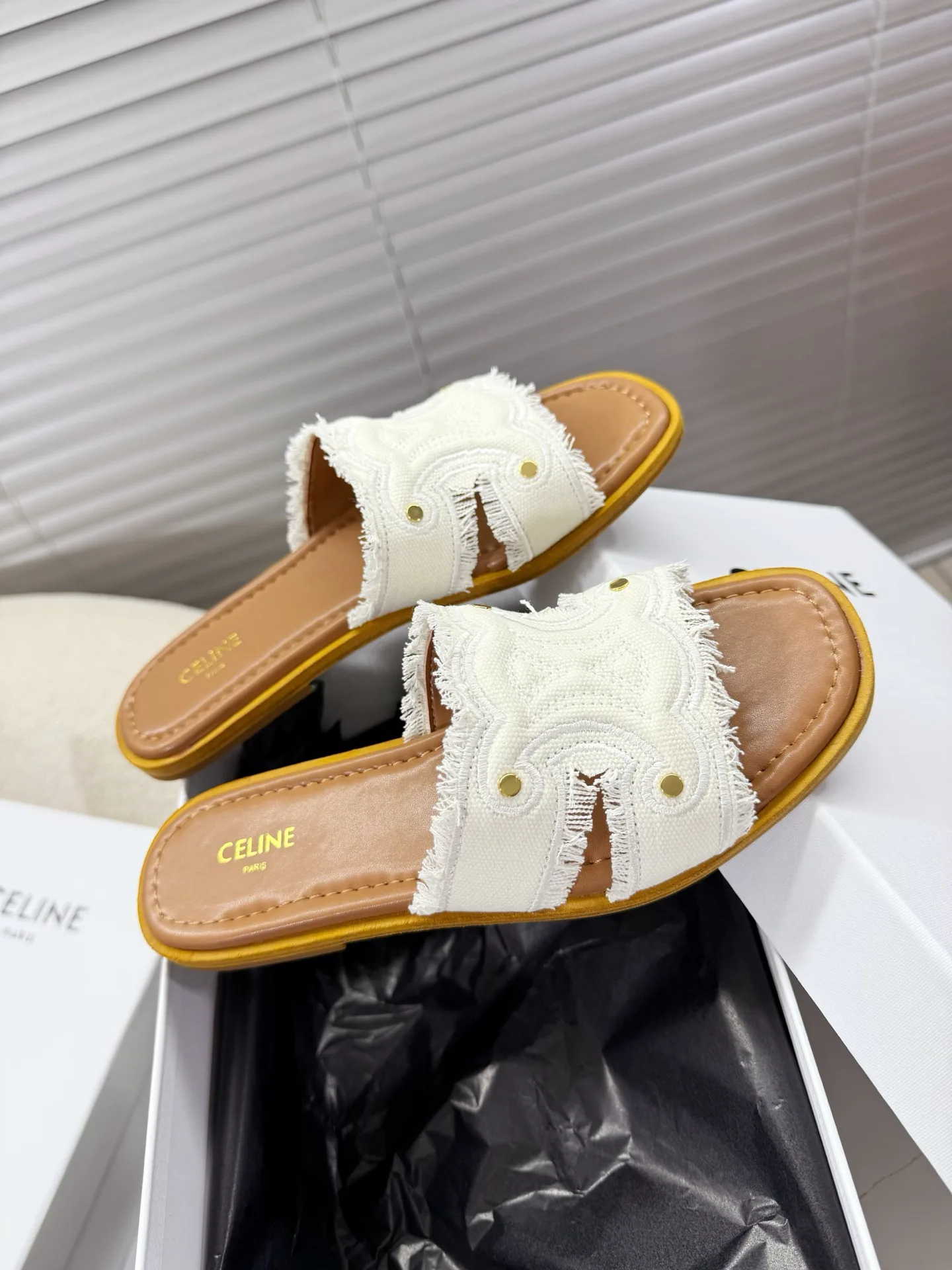 Шлепанцы Женские Celine 11658945