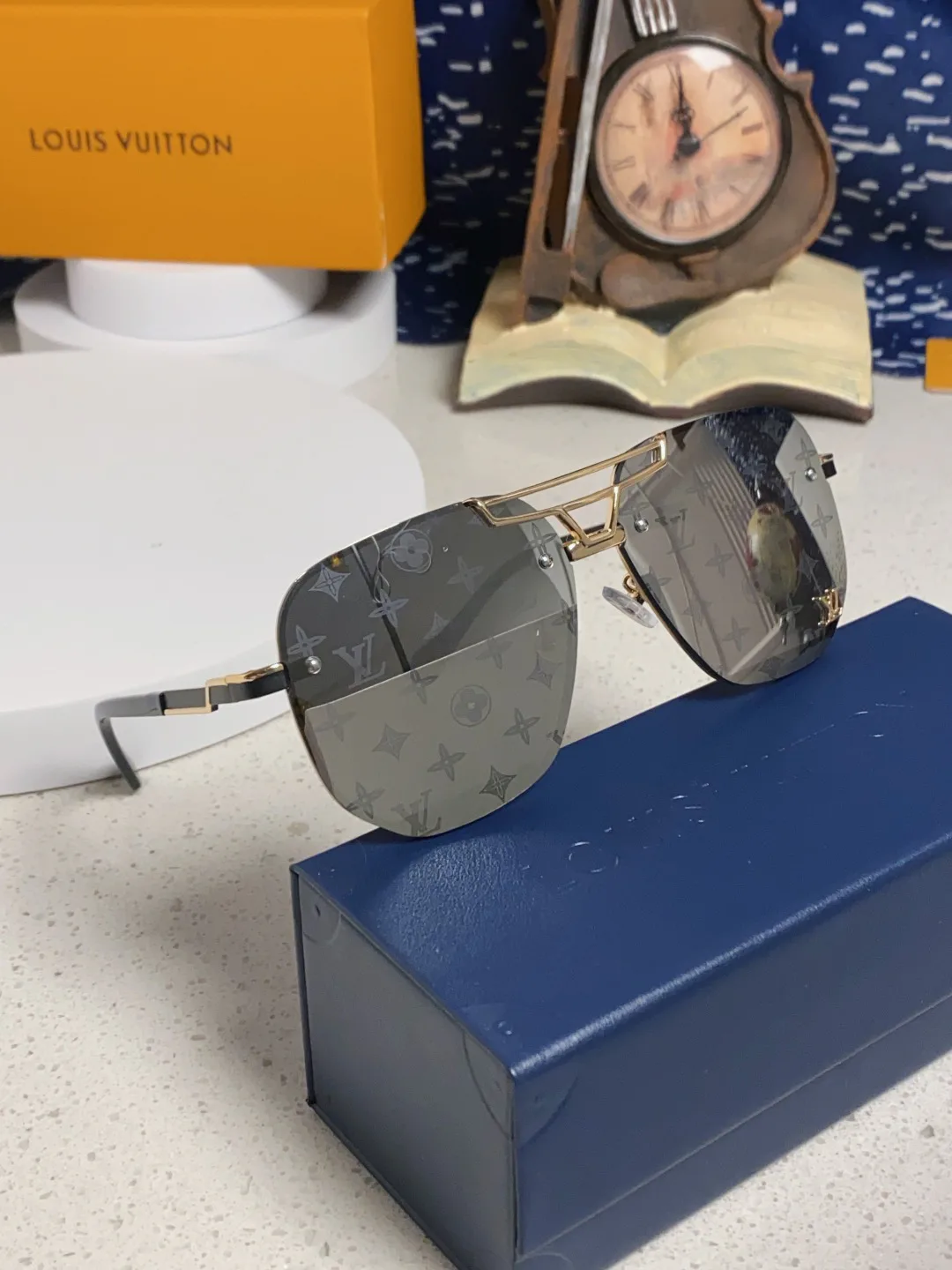 Очки Louis Vuitton 13135678