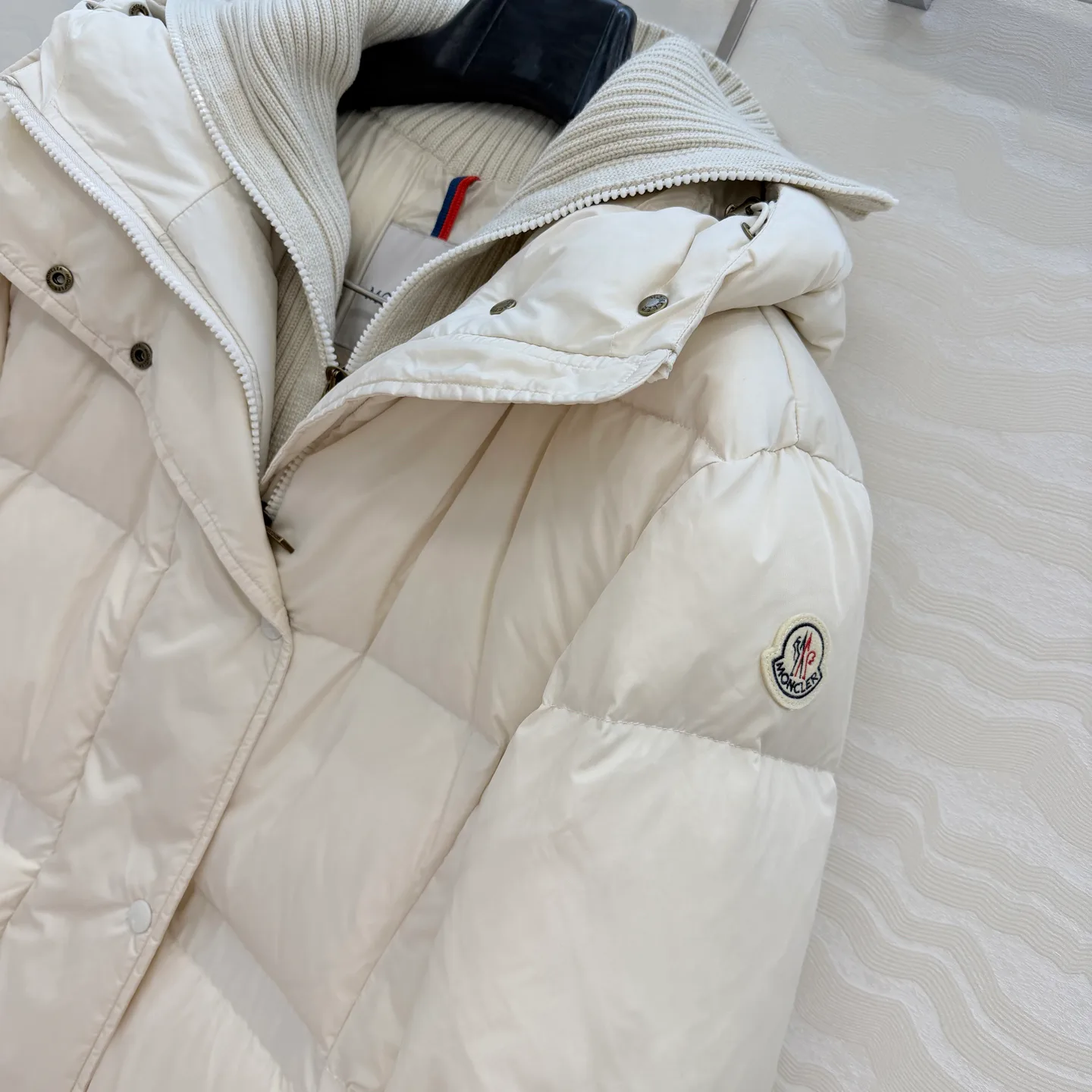 Куртки И Пуховики Женские Moncler 20144161