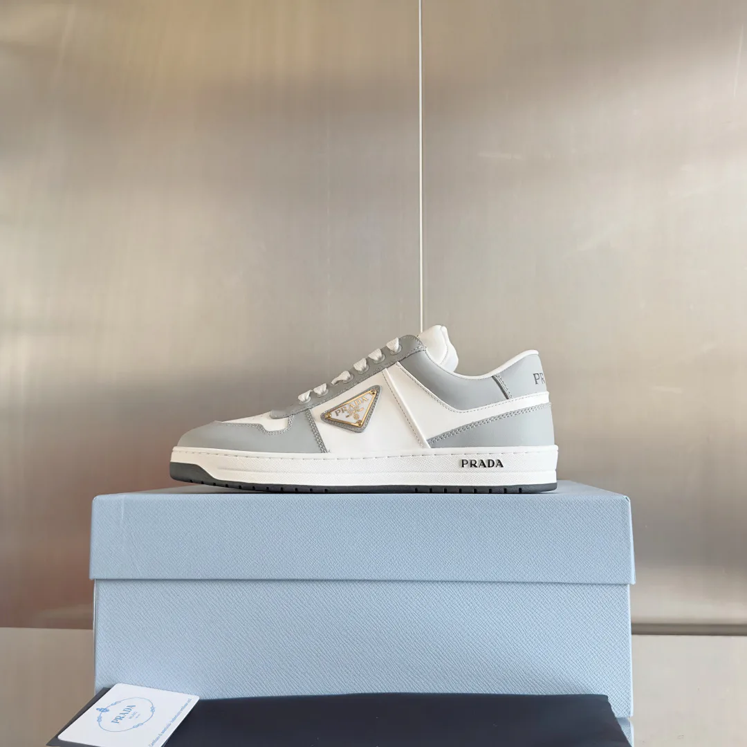 Кроссовки Женские Prada 296912