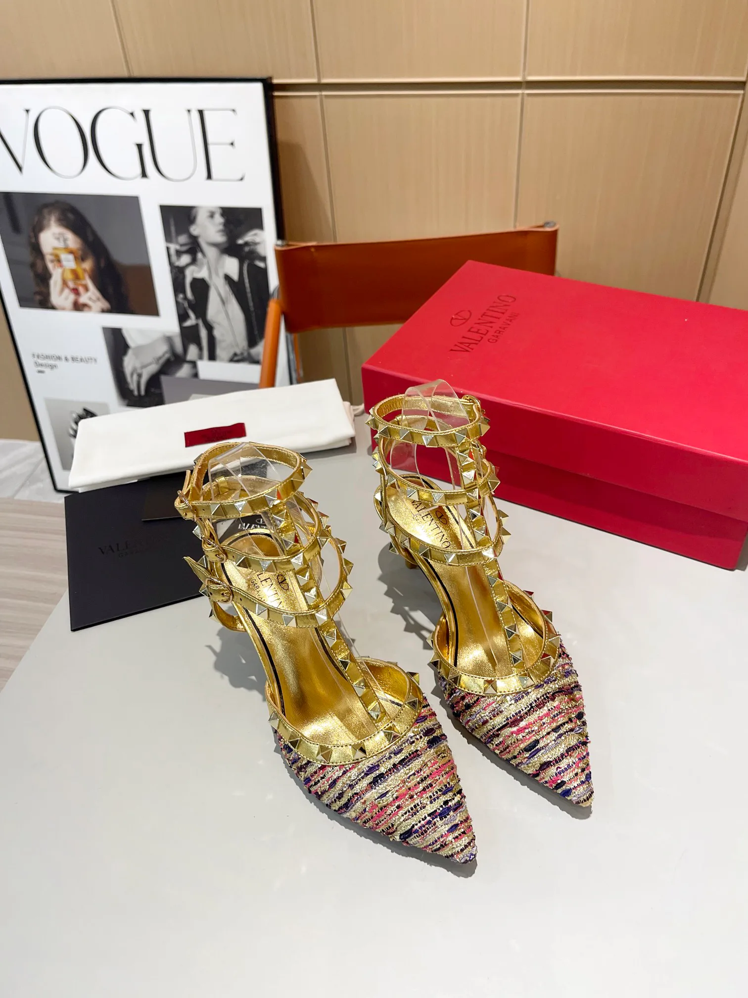 Босоножки Женские Valentino 17956801