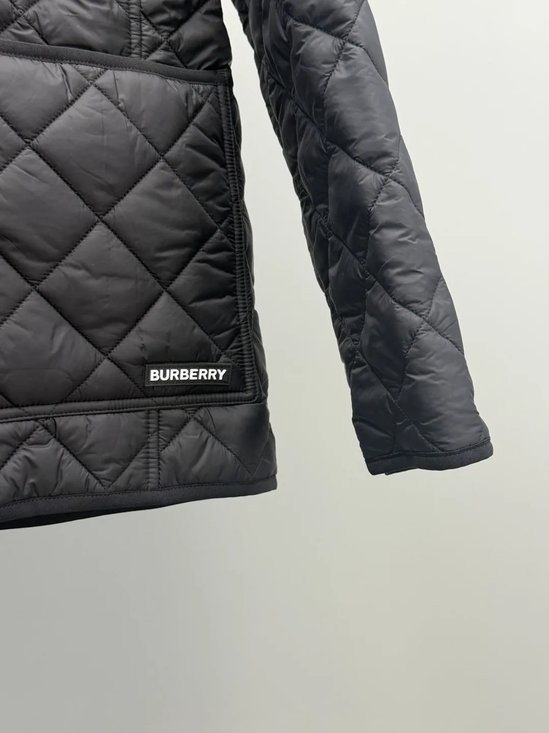 Куртки И Пуховики Женские Burberry 19352946
