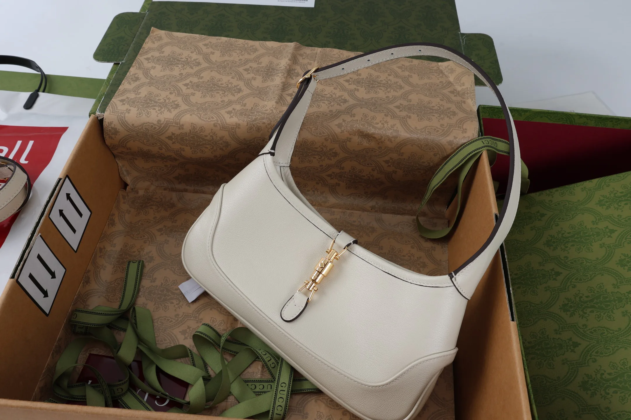 Классические Сумки Женские Gucci 11508425