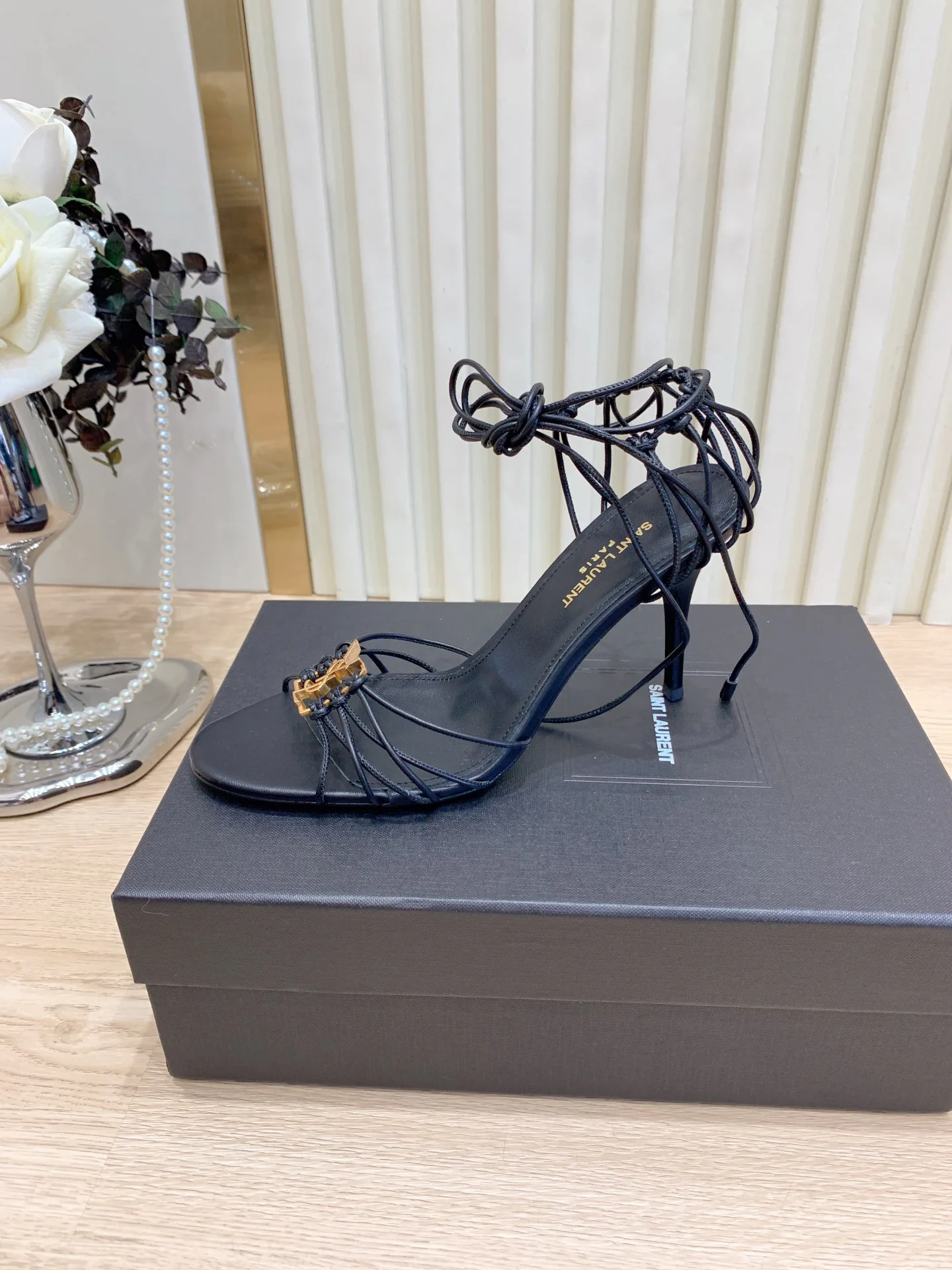 Босоножки Женские Saint Laurent 4511897