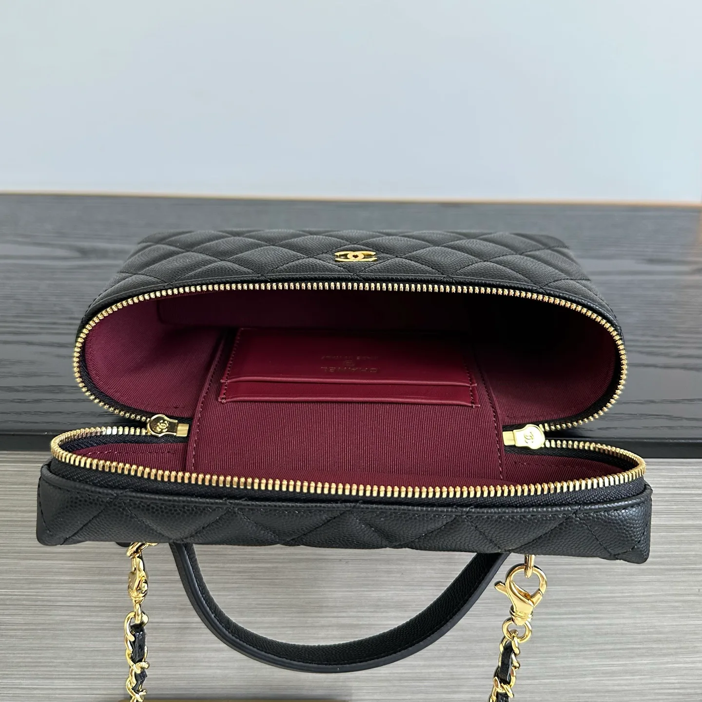 Классические Сумки Женские Chanel 18186209