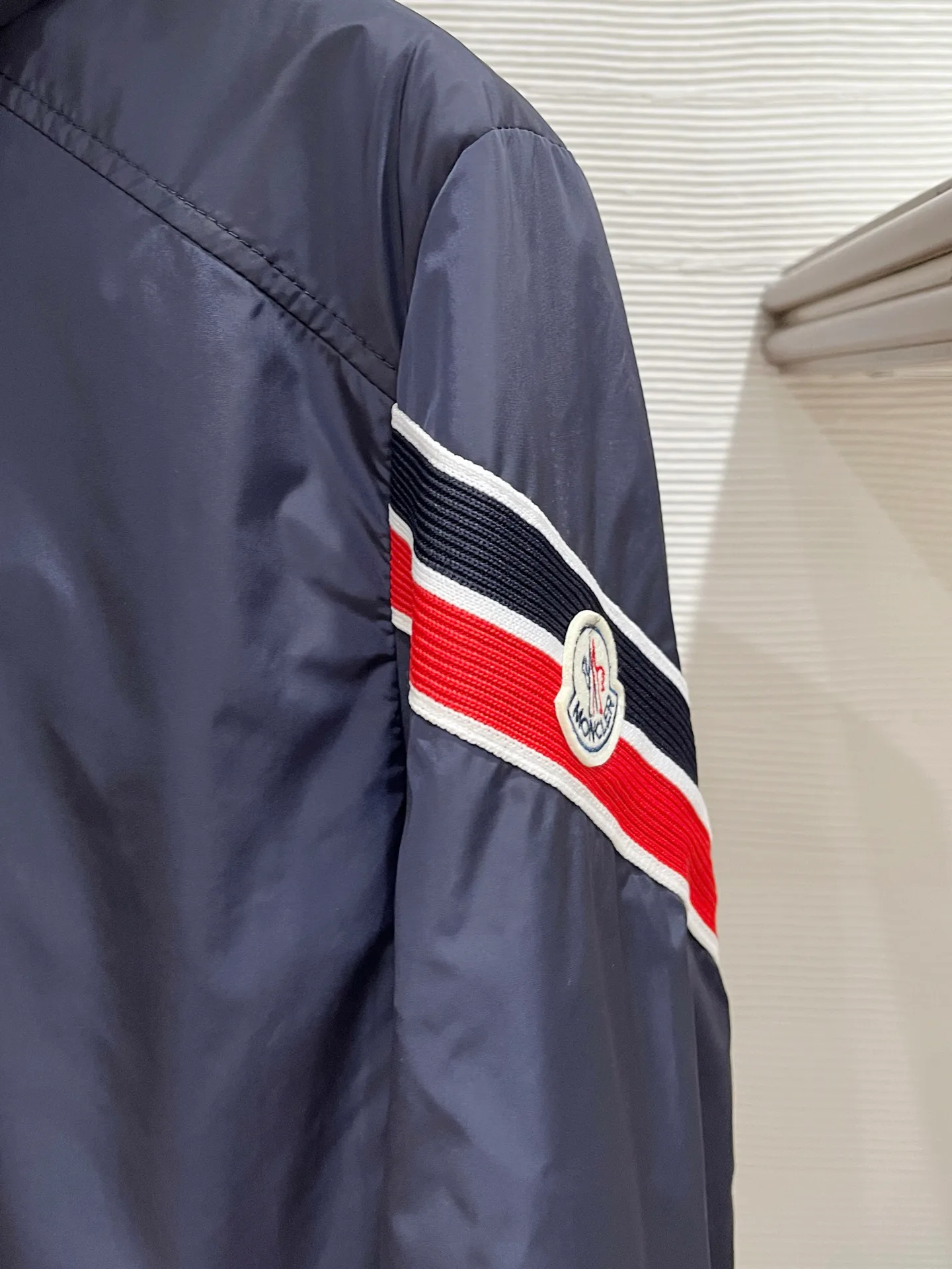 Куртки И Пуховики Мужские Moncler 11392210