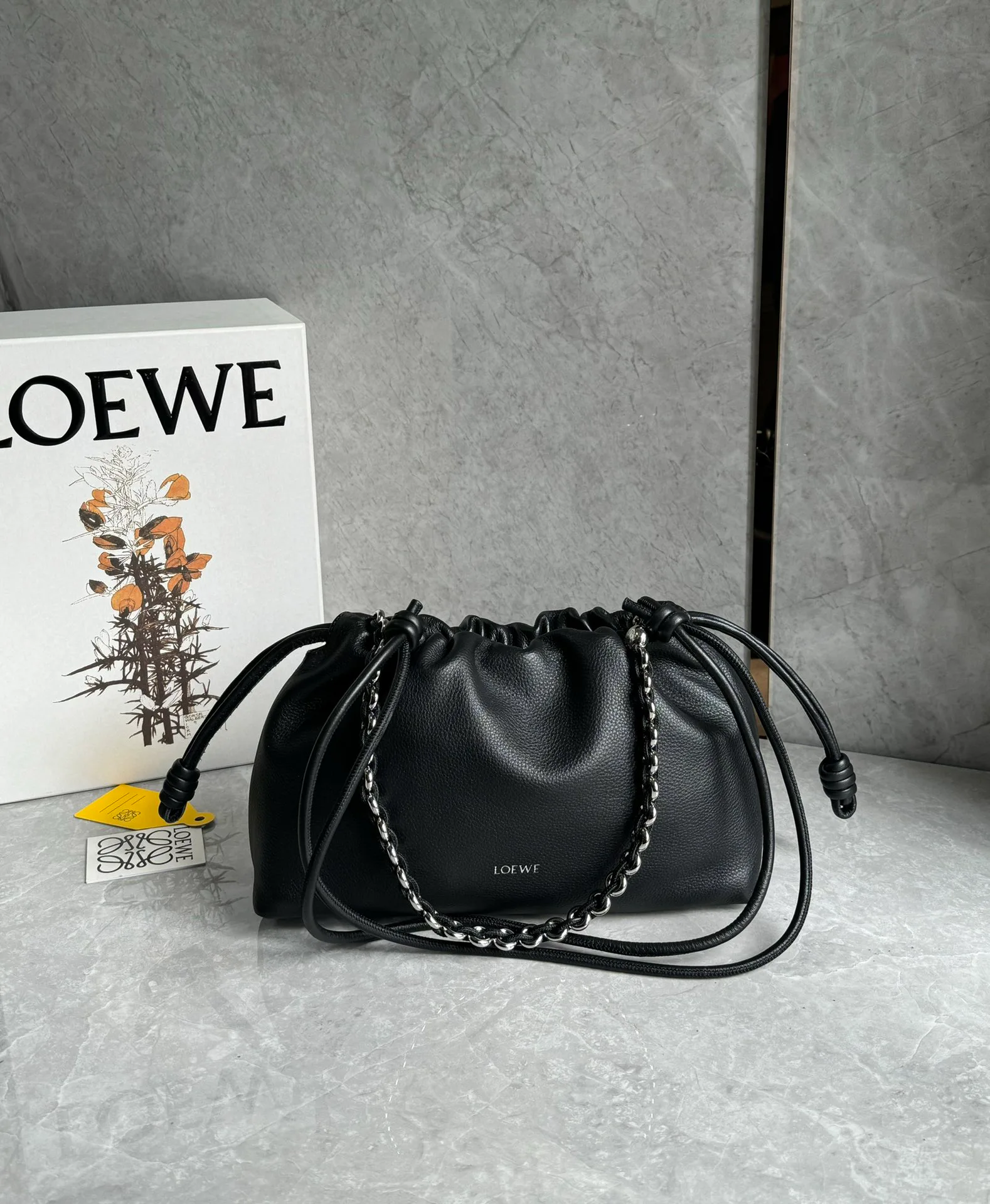 Классические Сумки Женские Loewe 11402829