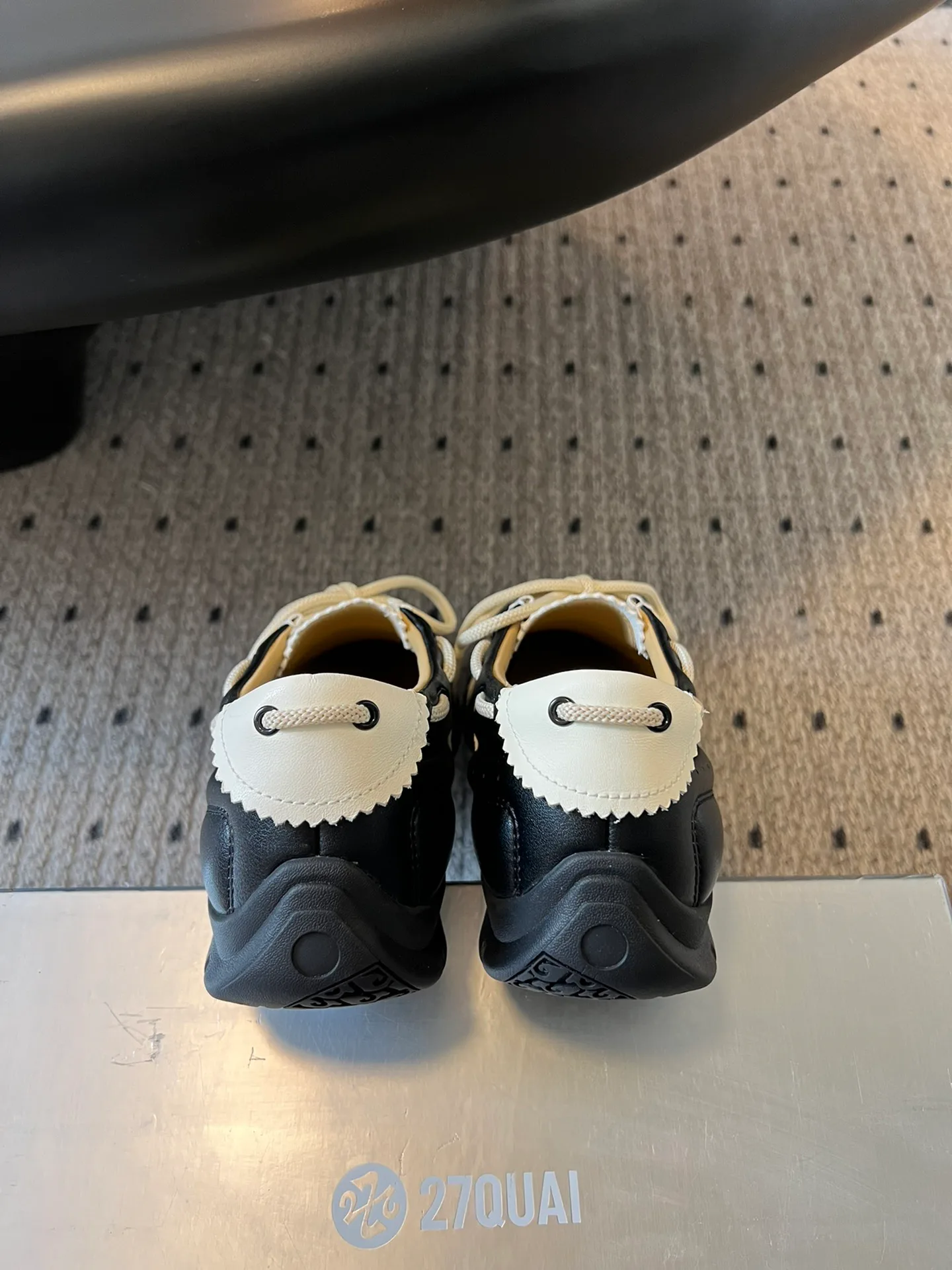 Кроссовки Женские Miu Miu 22442