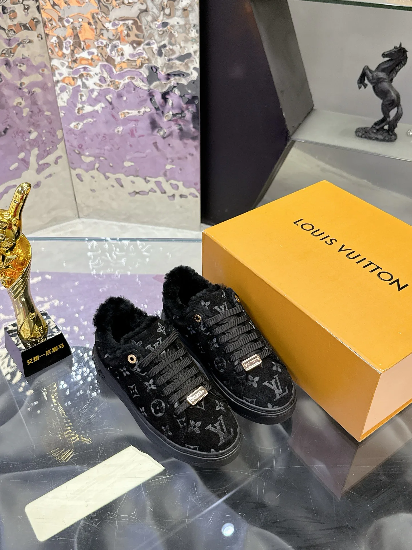 Кроссовки Мужские Louis Vuitton 249004