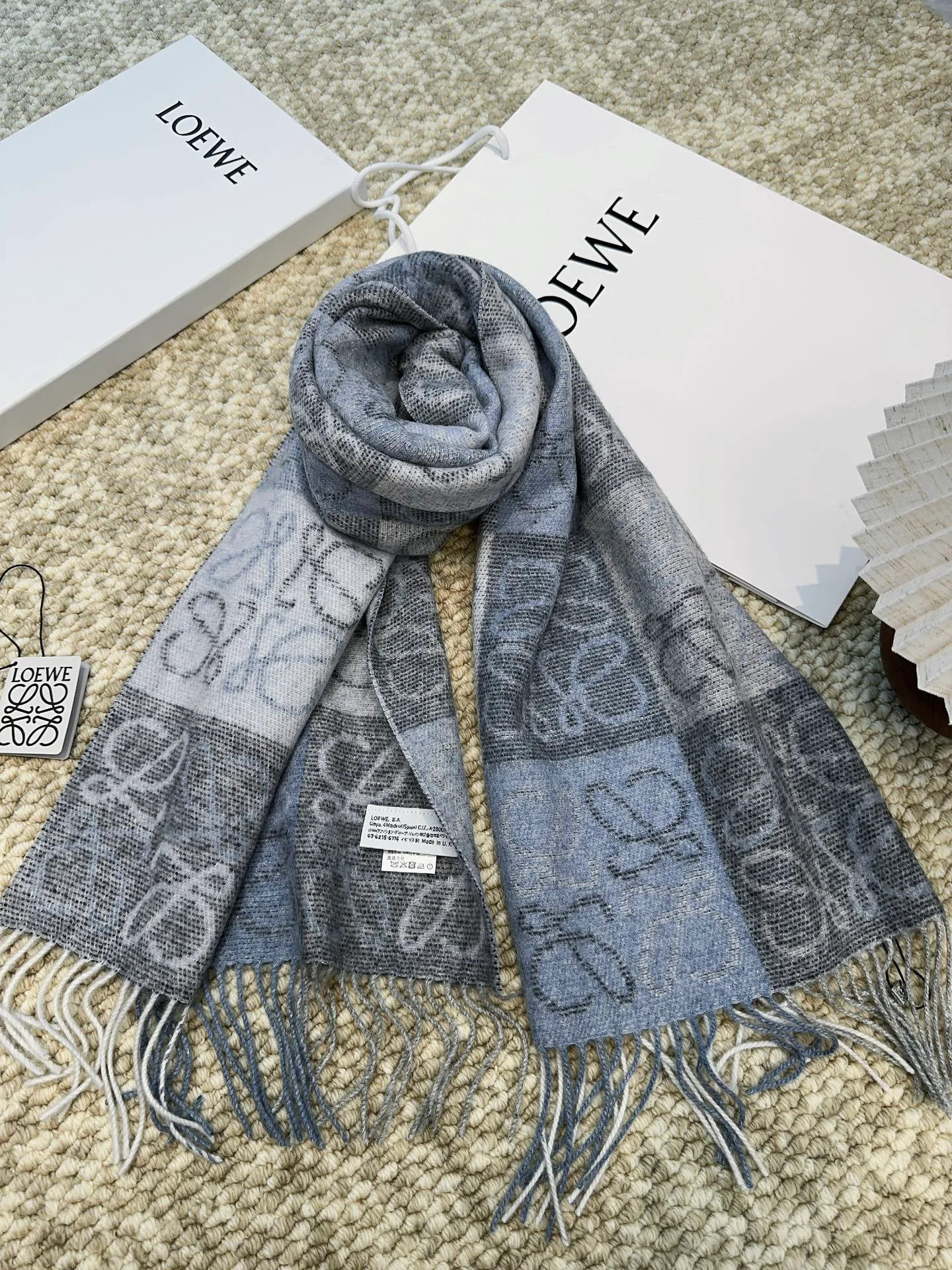 Шарфы Loewe 702873