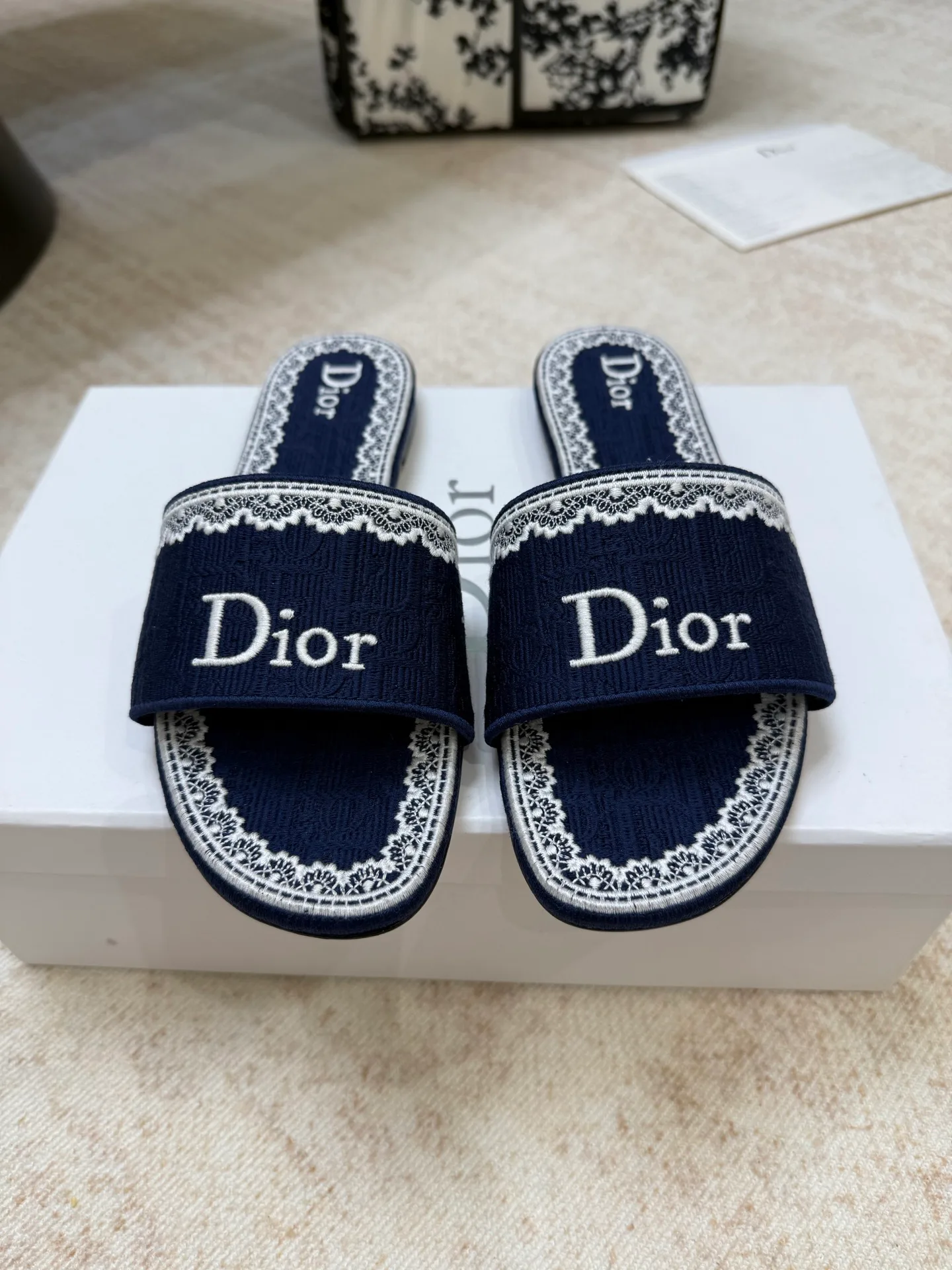 Шлепанцы Женские Christian Dior 11756608