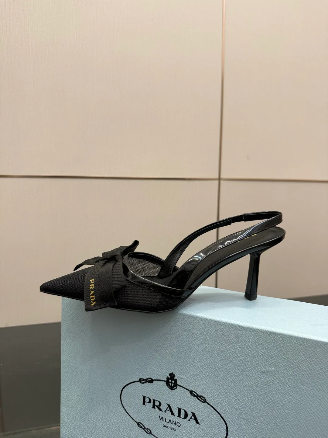 Туфли Женские Prada 11578985
