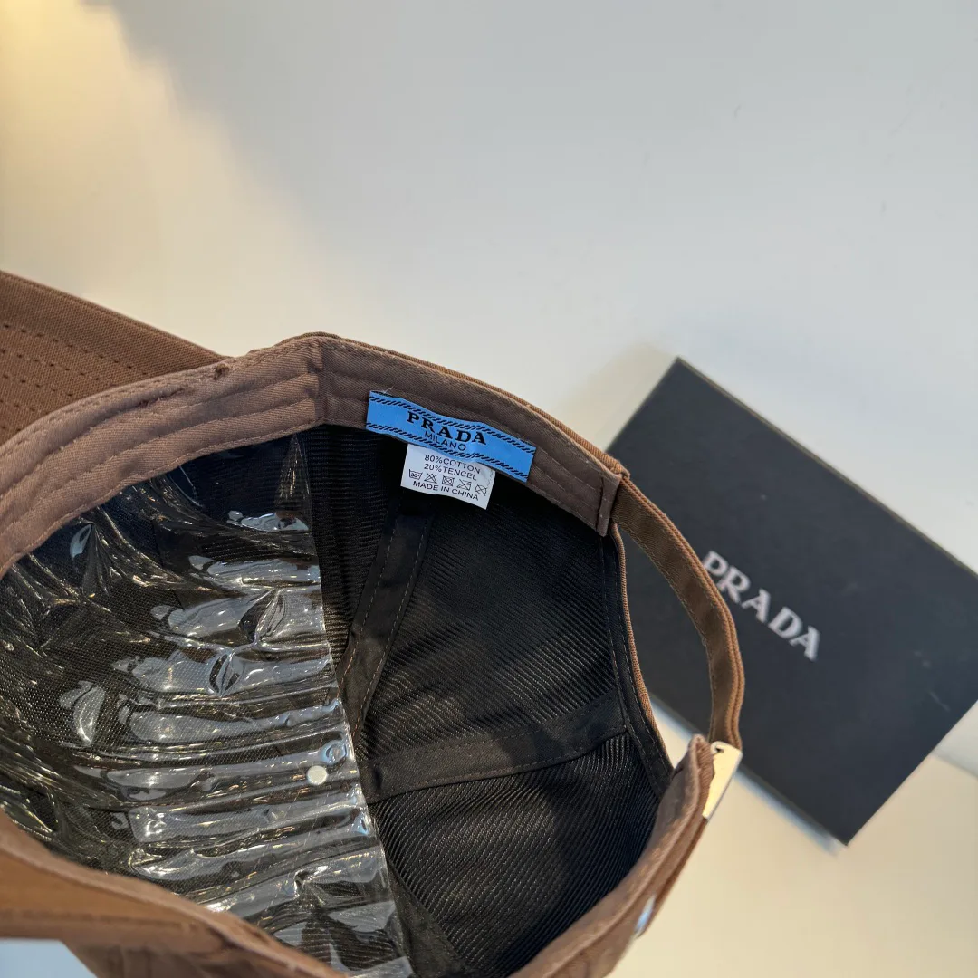 Головные Уборы Prada 12661982