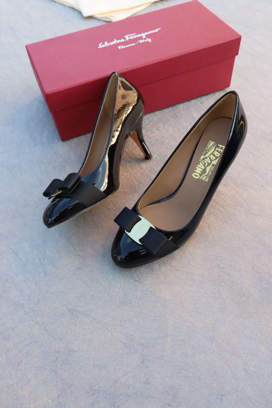 Туфли Женские Salvatore Ferragamo 888971