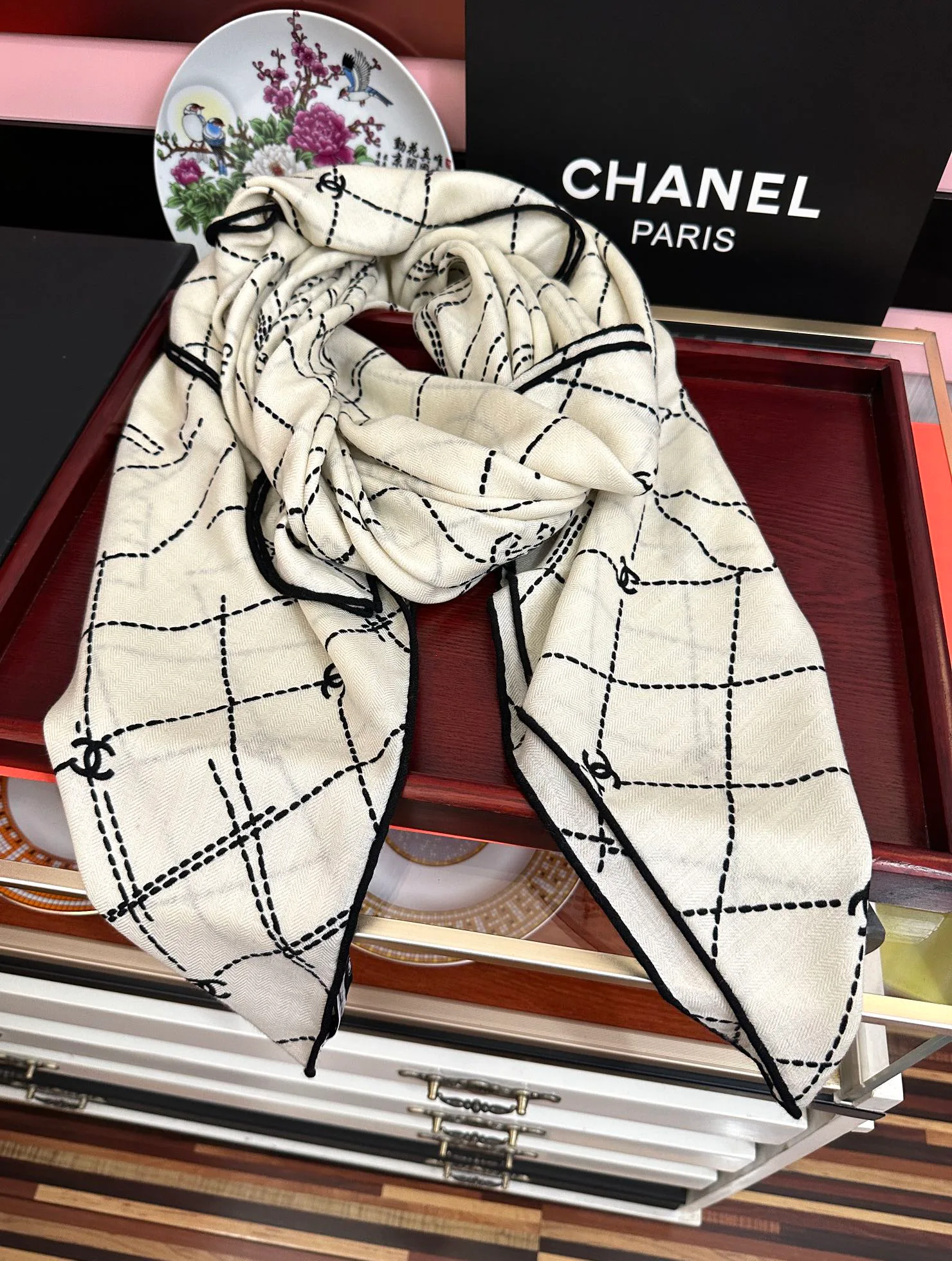 Платки Chanel 1603505