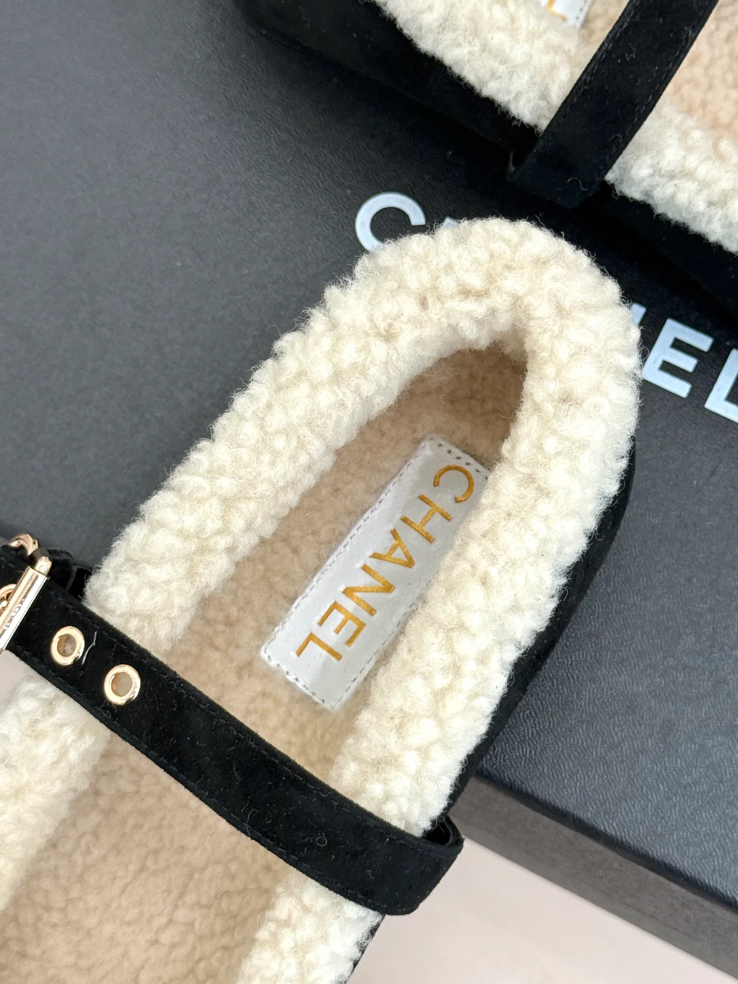 Туфли Женские Chanel 18154291