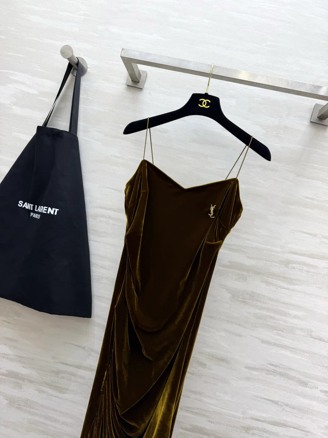 Платья Женские Saint Laurent 19238820